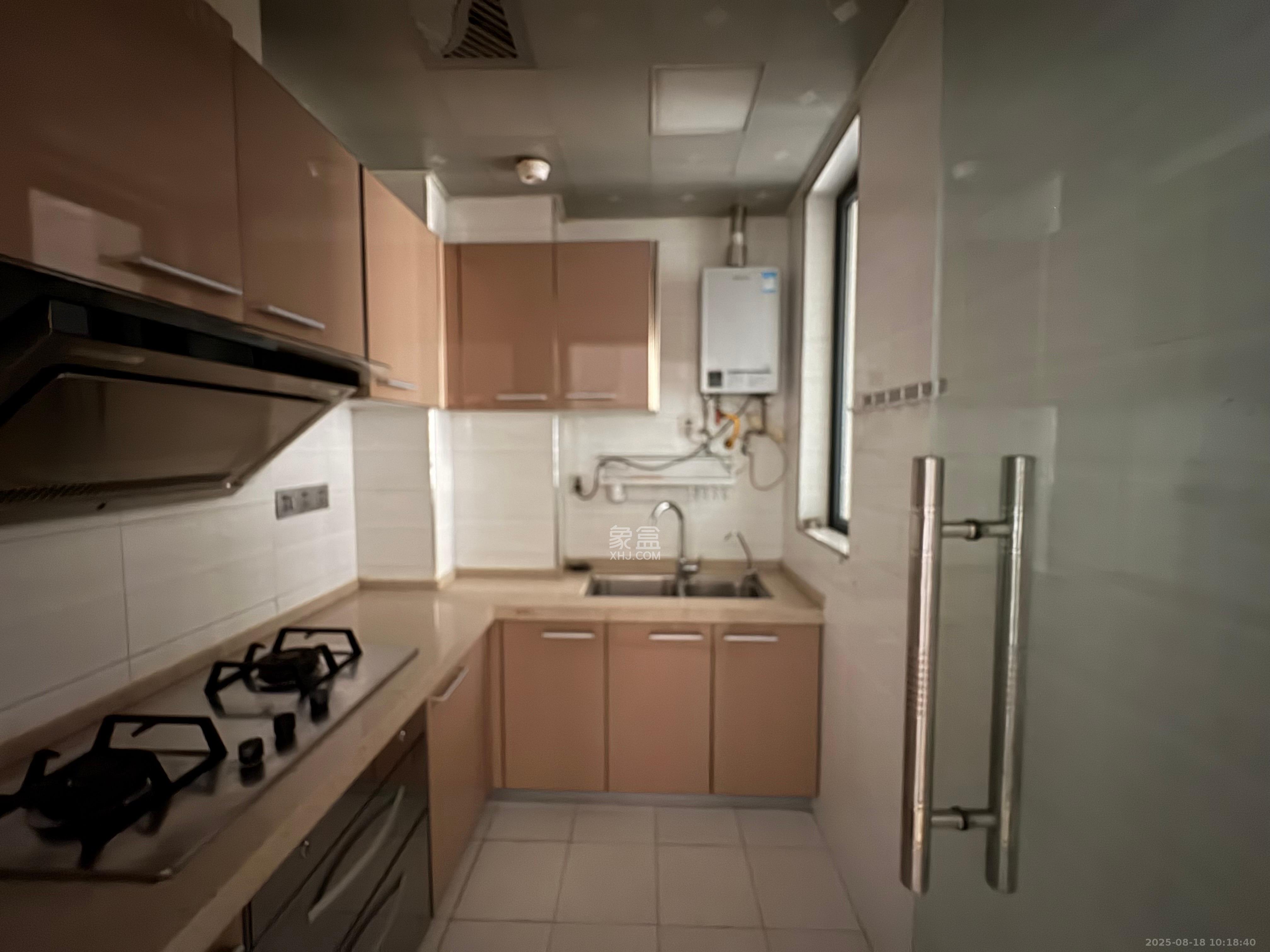 万博汇  2室2厅1卫    2900.0元/月室内图