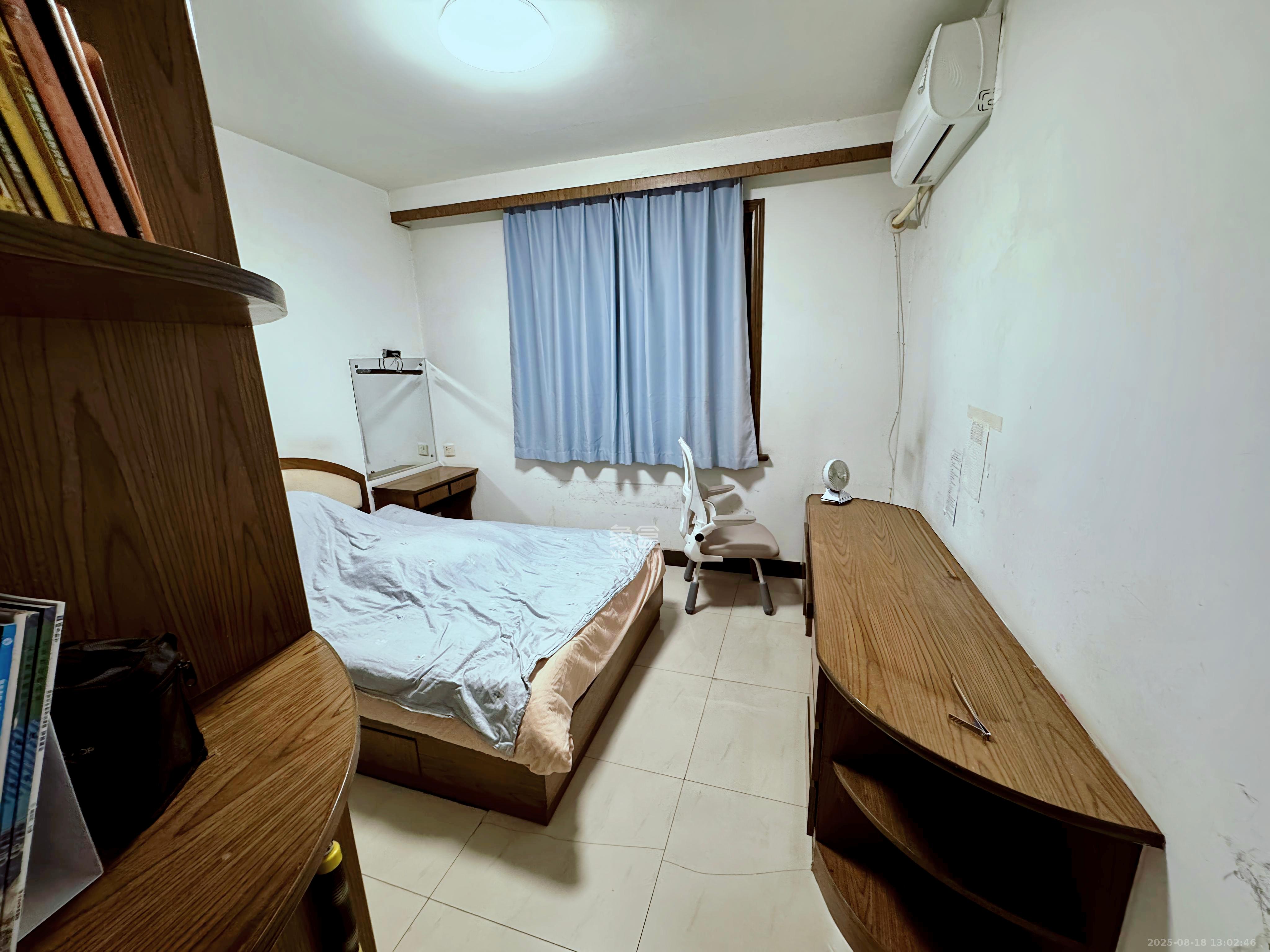 学院新村  2室1厅1卫    2700.0元/月 学院新村  2室1厅1卫    2700.0元/月室内图