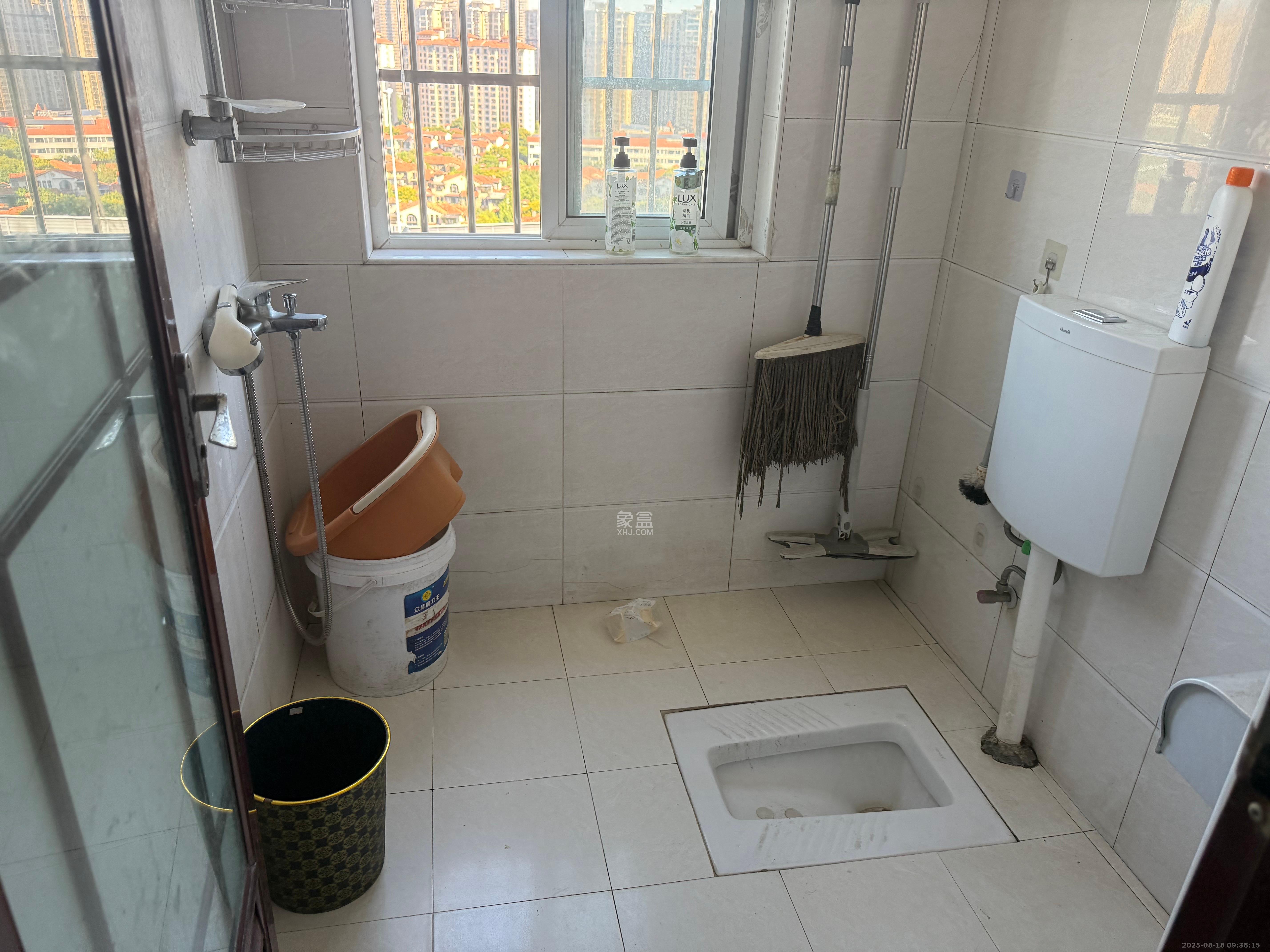 湘府十城（汇财御景湾新寓,汇财国际）  3室2厅2卫    2100.0元/月室内图