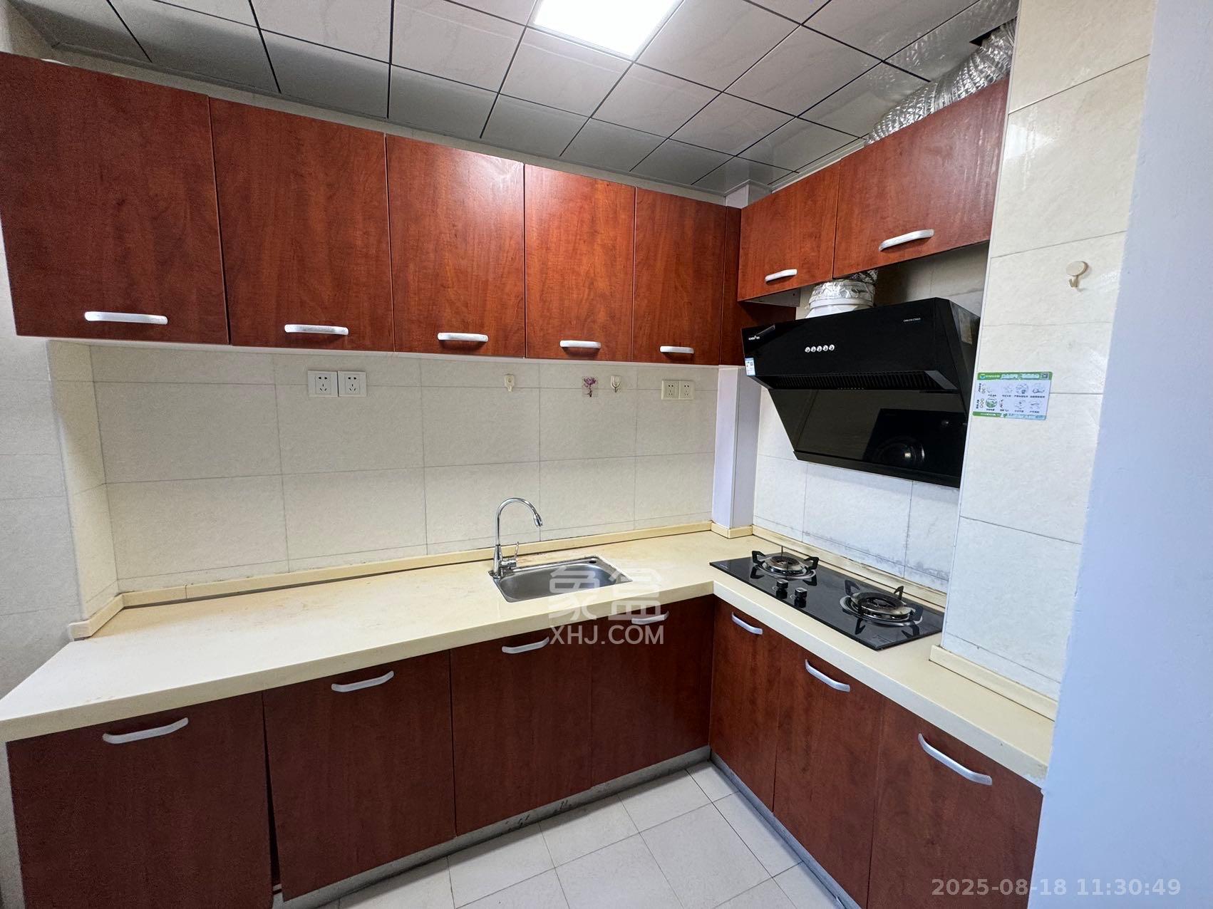 上东辛顿公寓 1室1厅1卫 1500.0元/月 上东辛顿公寓 1室1厅1卫 1500.0元/月室内图