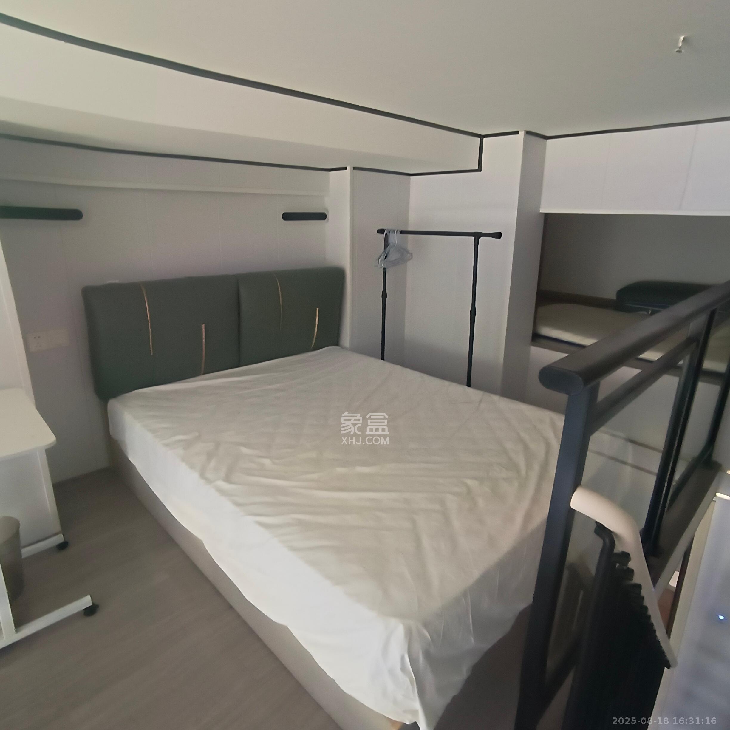 弘坤云寓  1室1厅1卫   2200.00元/月室内图