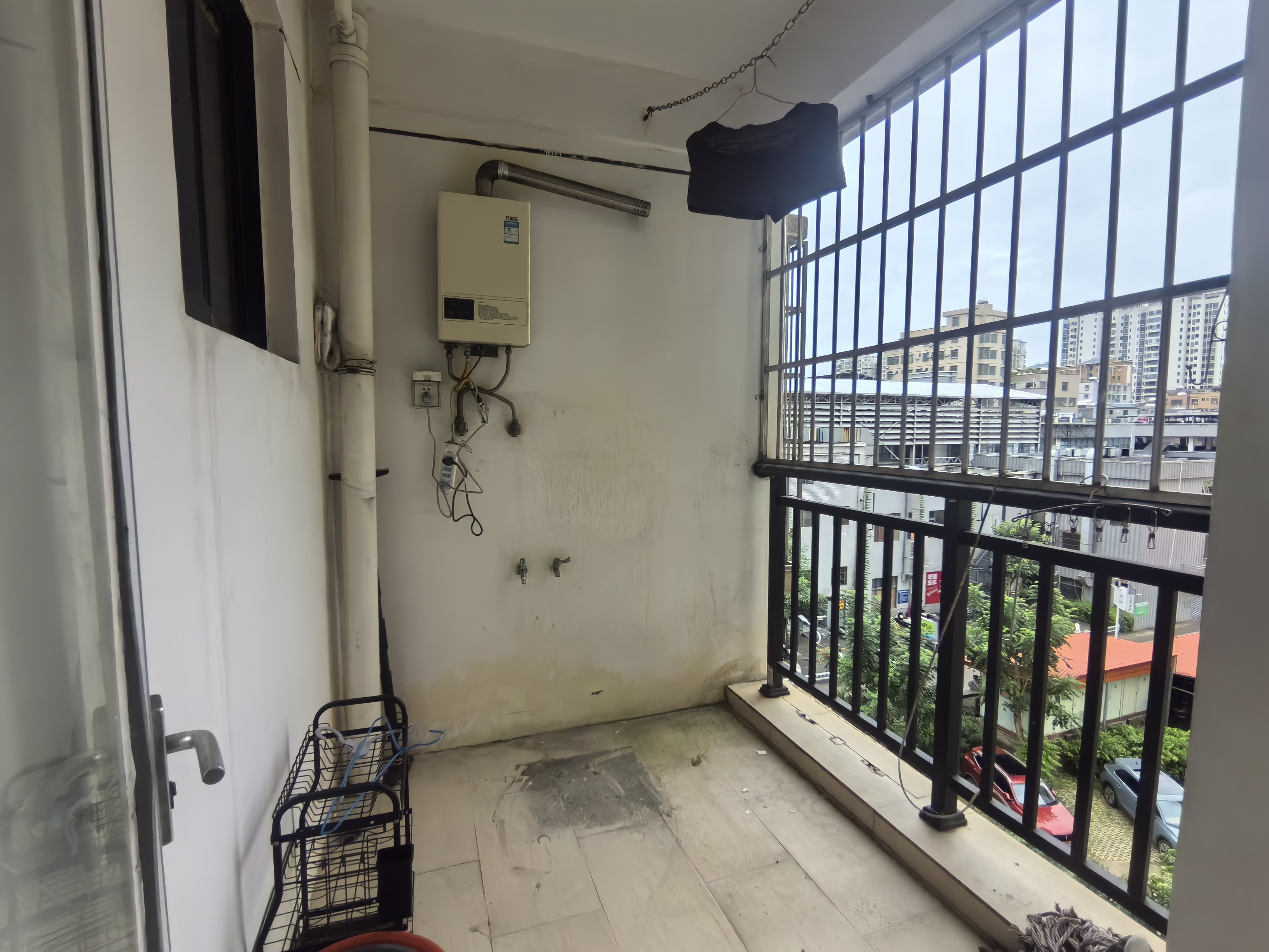 海岛阳光三期（阳光街城）  3室2厅2卫   2900.00元/月室内图