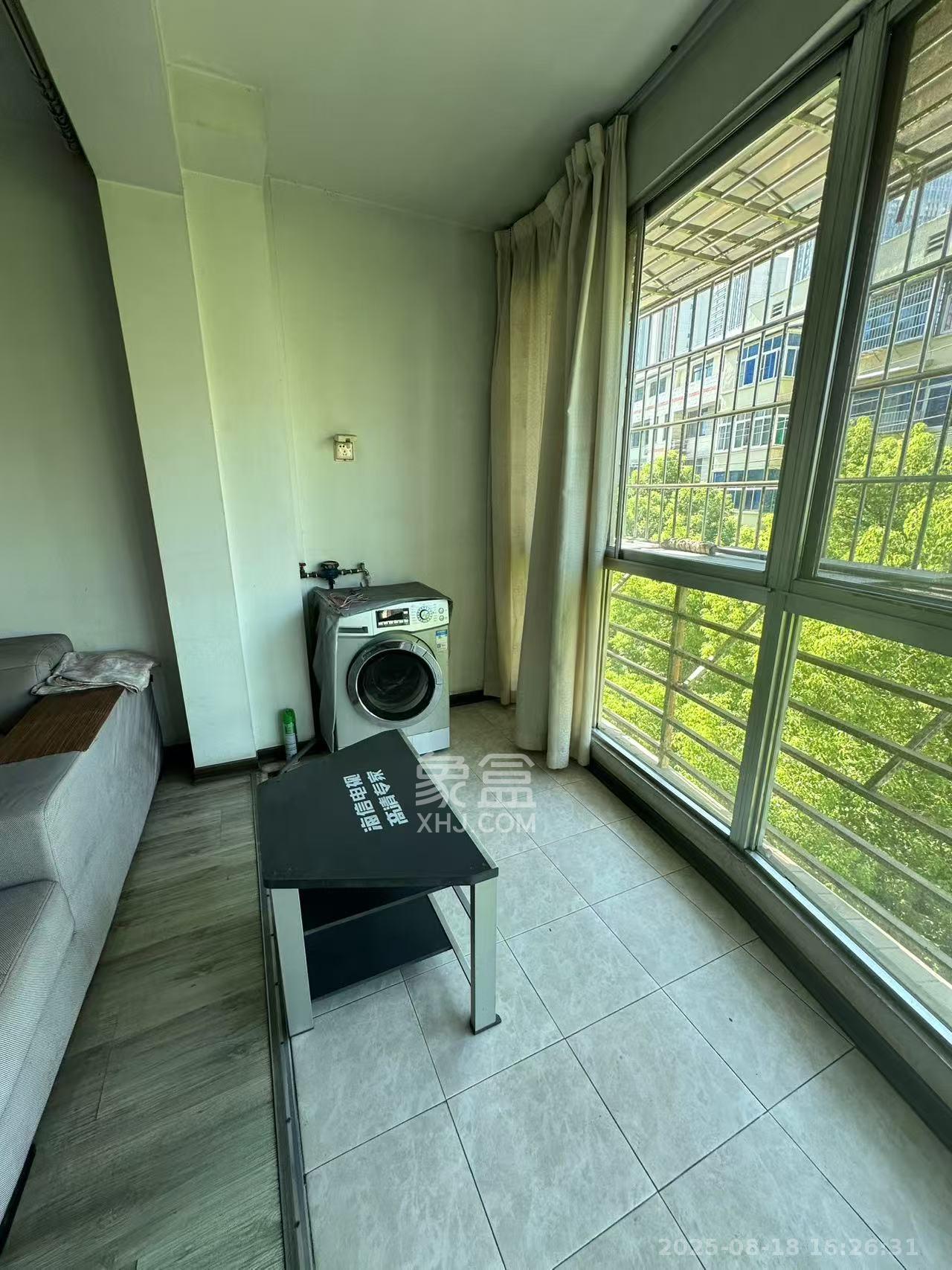 都市星光 2室2厅1卫 3000.0元/月 都市星光 2室2厅1卫 3000.0元/月室内图