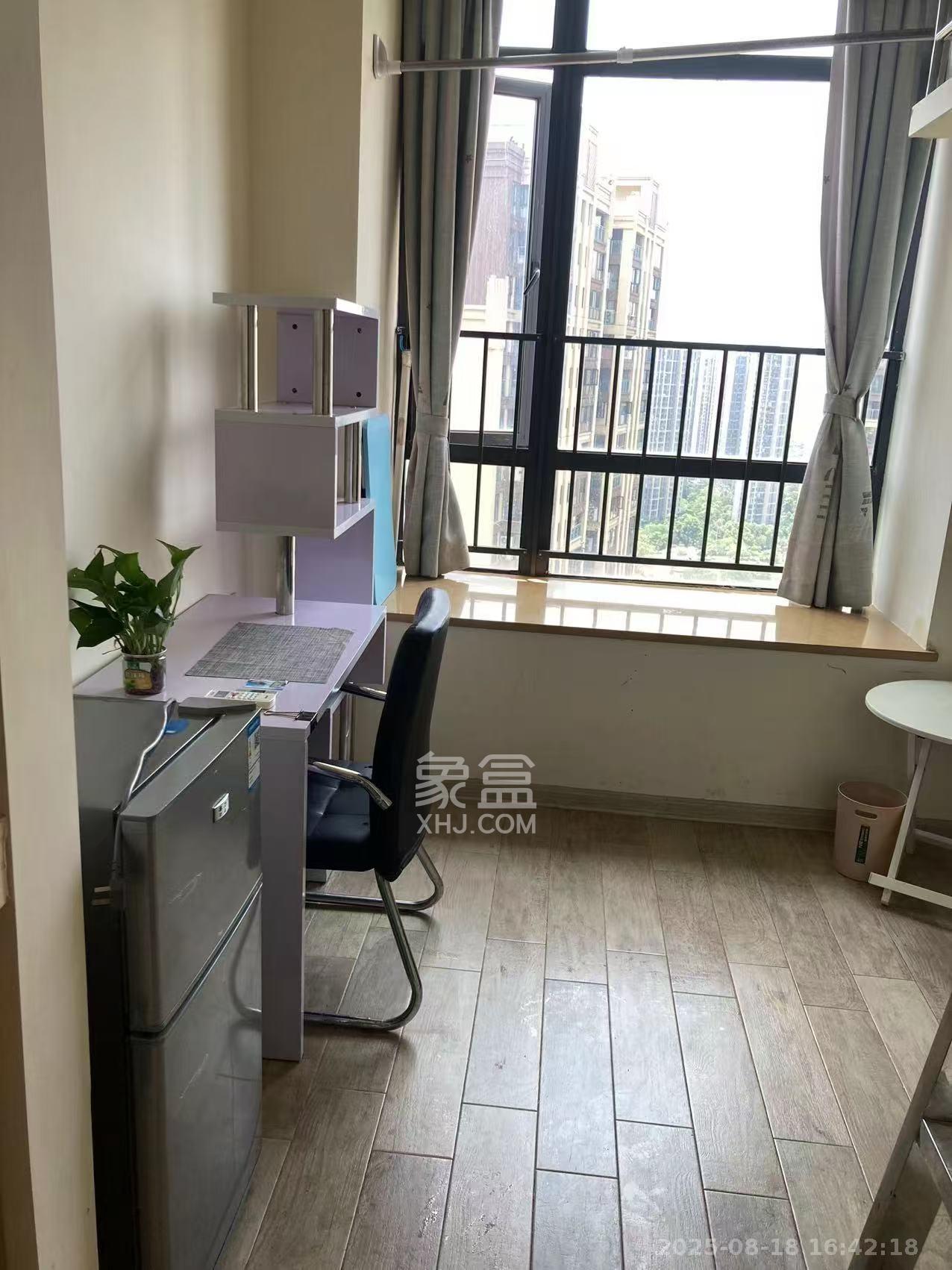 兰亭湾畔 1室1厅1卫 1000.00元/月 兰亭湾畔 1室1厅1卫 1000.00元/月室内图