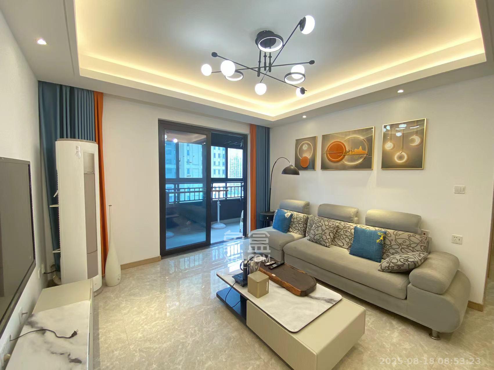 新城和樾(新城和樾公馆)  4室2厅2卫    2600.0元/月 新城和樾(新城和樾公馆)  4室2厅2卫    2600.0元/月