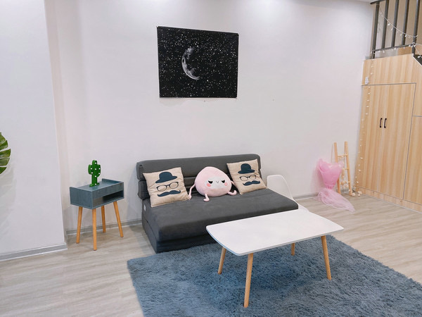 华南城市广场  1室1厅1卫    1700.0元/月 华南城市广场  1室1厅1卫    1700.0元/月室内图