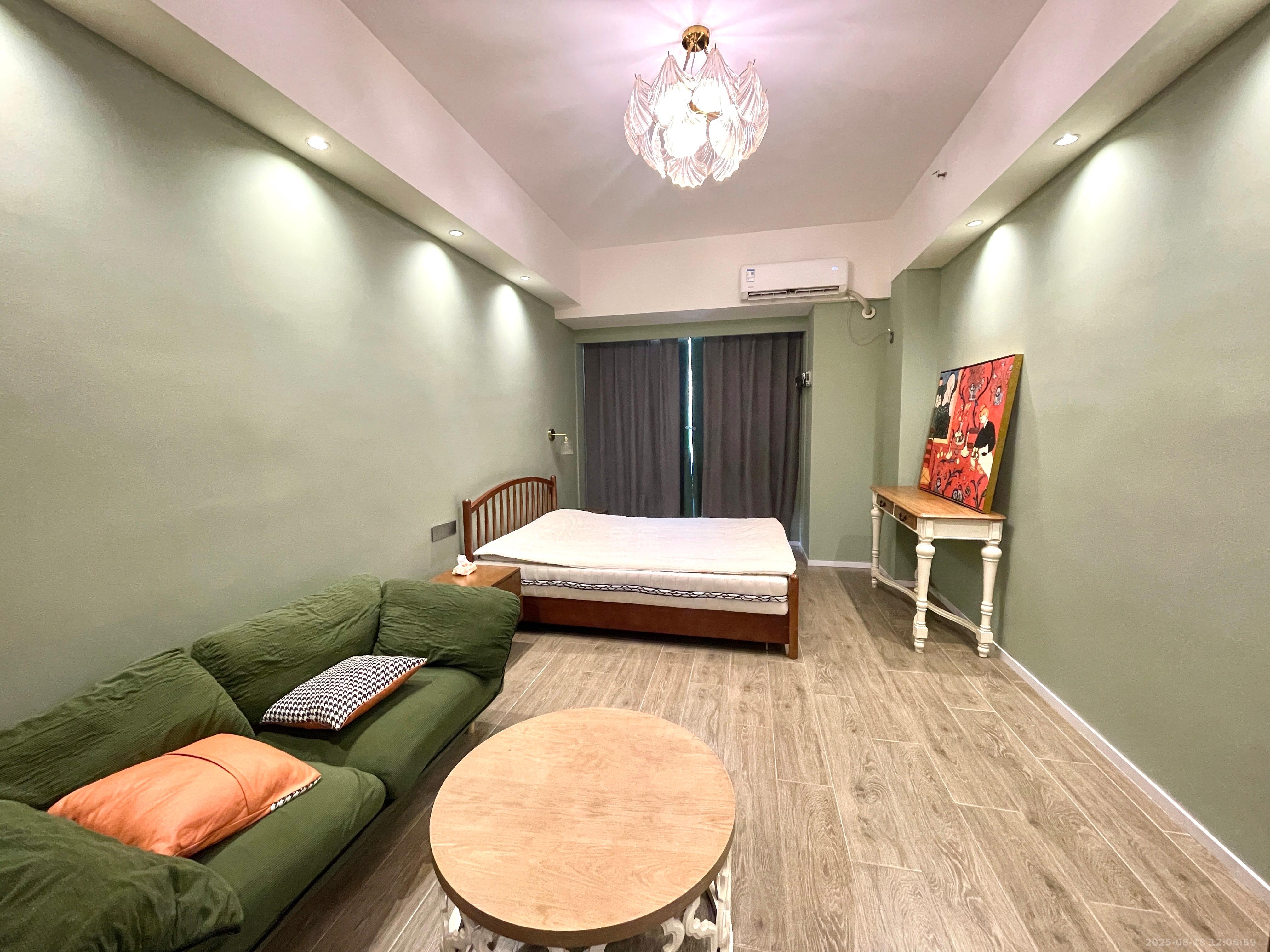 万润时光里  1室1厅0卫    1700.0元/月 万润时光里  1室1厅0卫    1700.0元/月