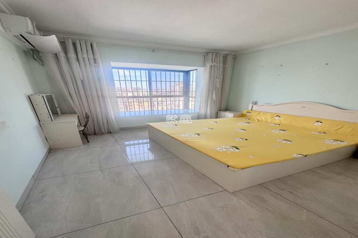 鸿信公寓 2室2厅1卫 2000.00元/月 鸿信公寓 2室2厅1卫 2000.00元/月室内图