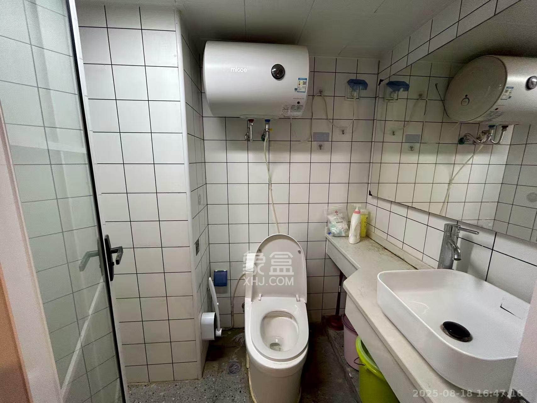 达美美立方  1室1厅1卫    2100.0元/月 达美美立方  1室1厅1卫    2100.0元/月室内图