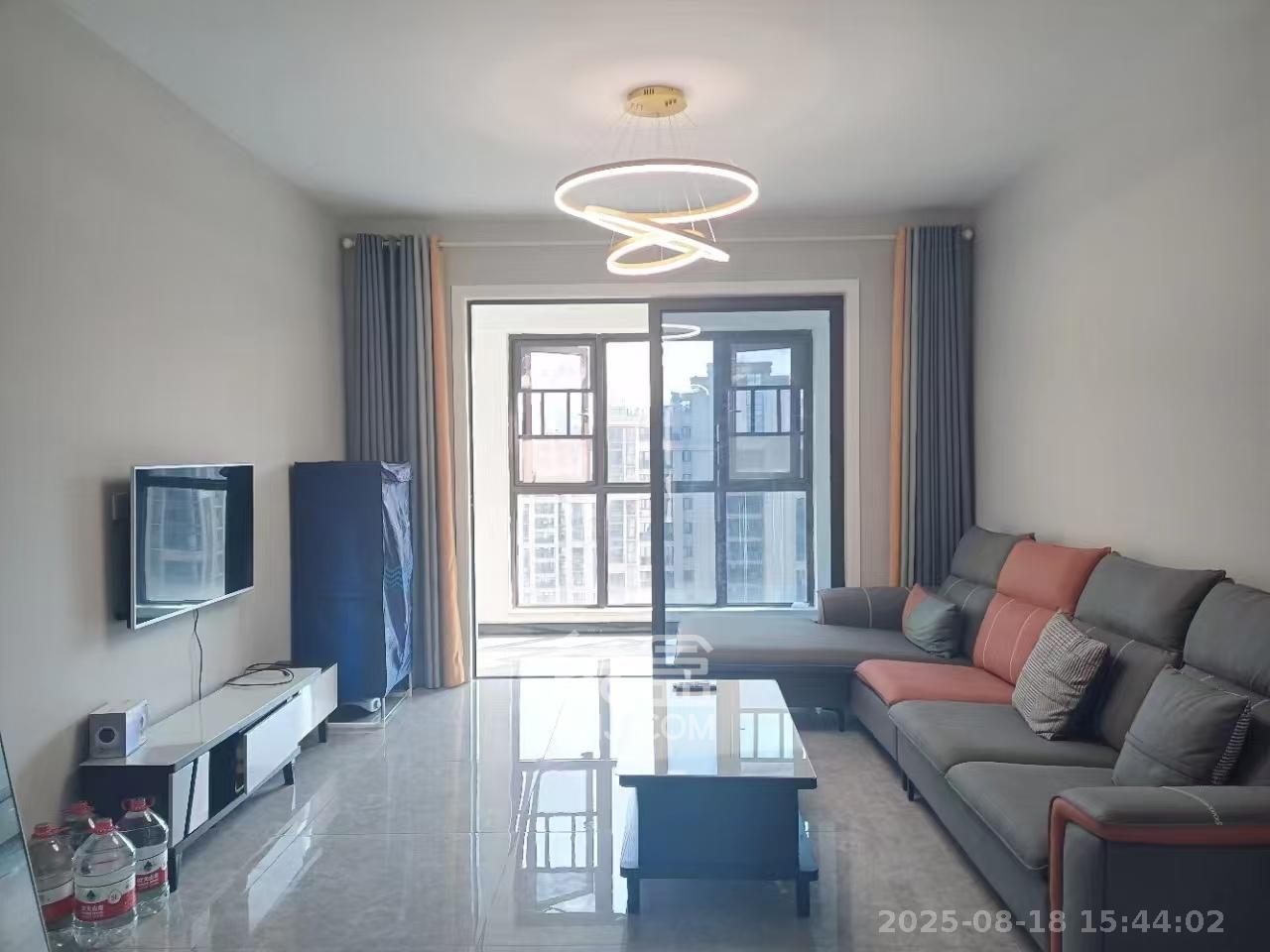 明昇壹城(明昇时代广场)二期  3室2厅2卫    3600.0元/月 明昇壹城(明昇时代广场)二期  3室2厅2卫    3600.0元/月