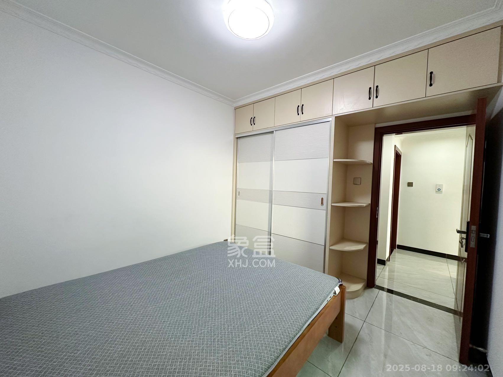 滨河嘉园  2室1厅1卫    2100.0元/月 滨河嘉园  2室1厅1卫    2100.0元/月室内图