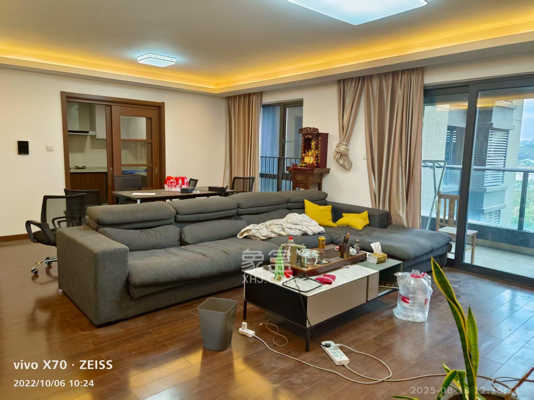 万科金域缇香  4室2厅2卫    4000.0元/月 万科金域缇香  4室2厅2卫    4000.0元/月室内图