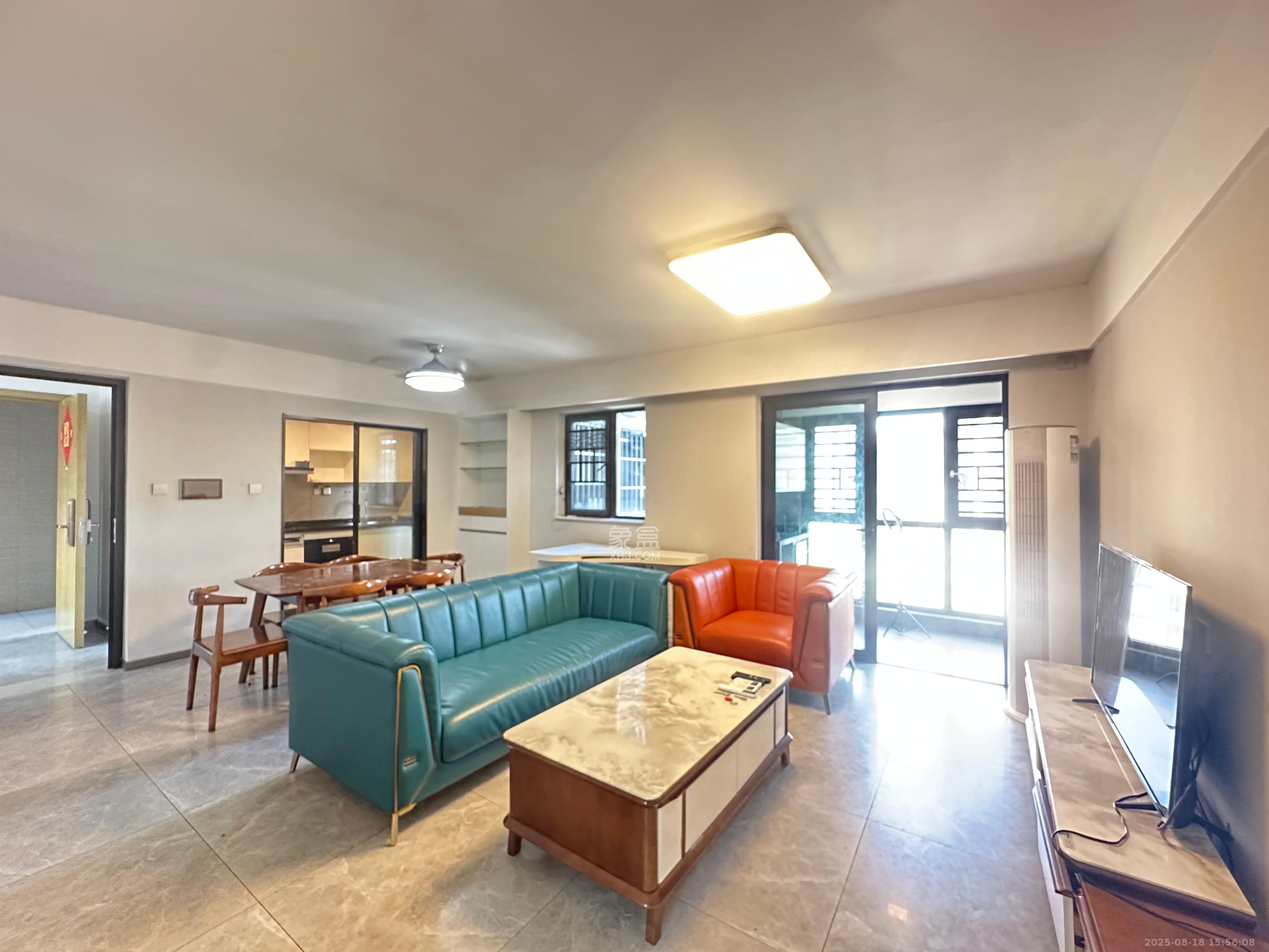 时代倾城四期  3室2厅2卫    2100.0元/月 时代倾城四期  3室2厅2卫    2100.0元/月室内图