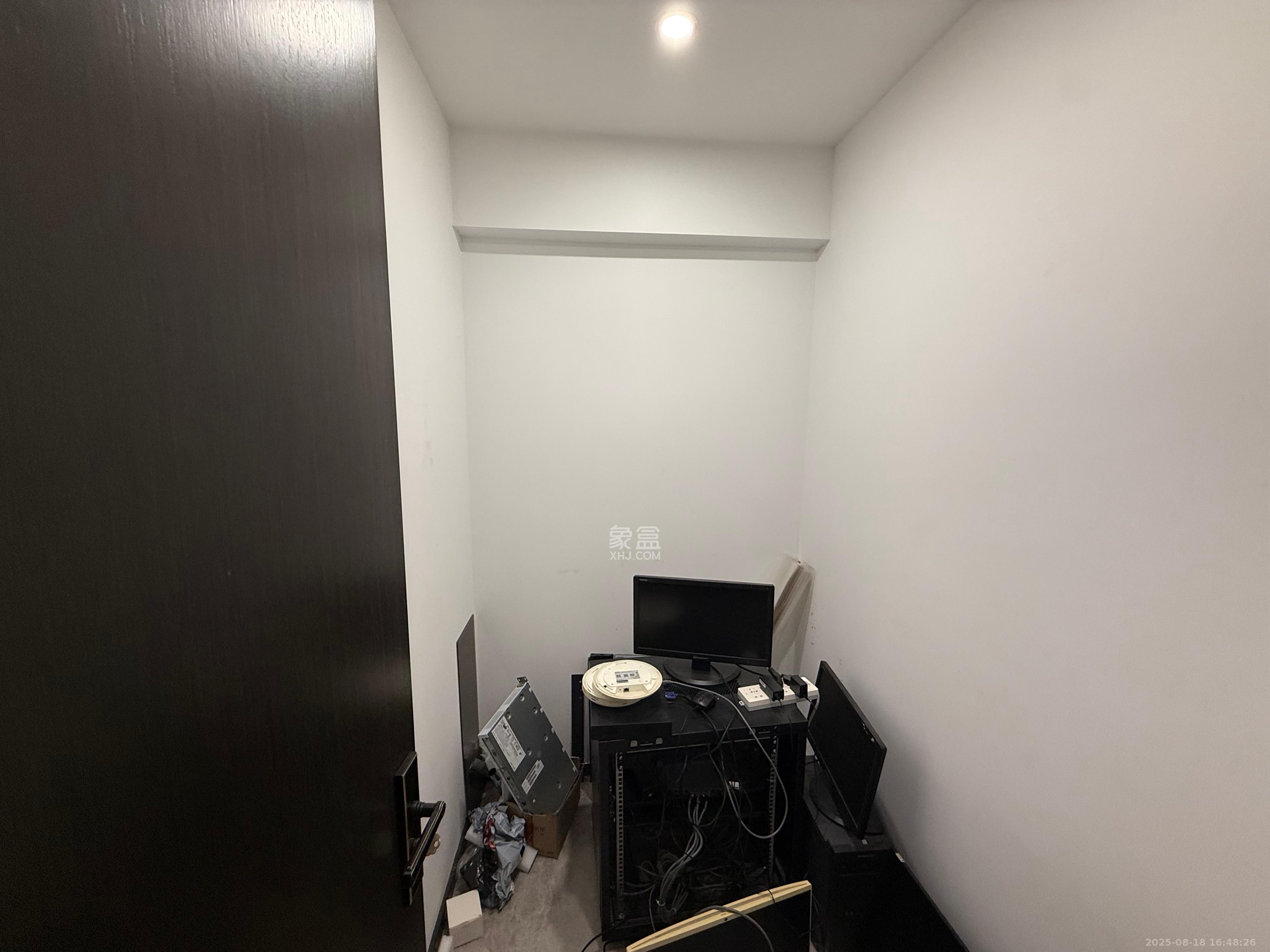 复地星光天地 1室2厅1卫 5000.0元/月 复地星光天地 1室2厅1卫 5000.0元/月室内图