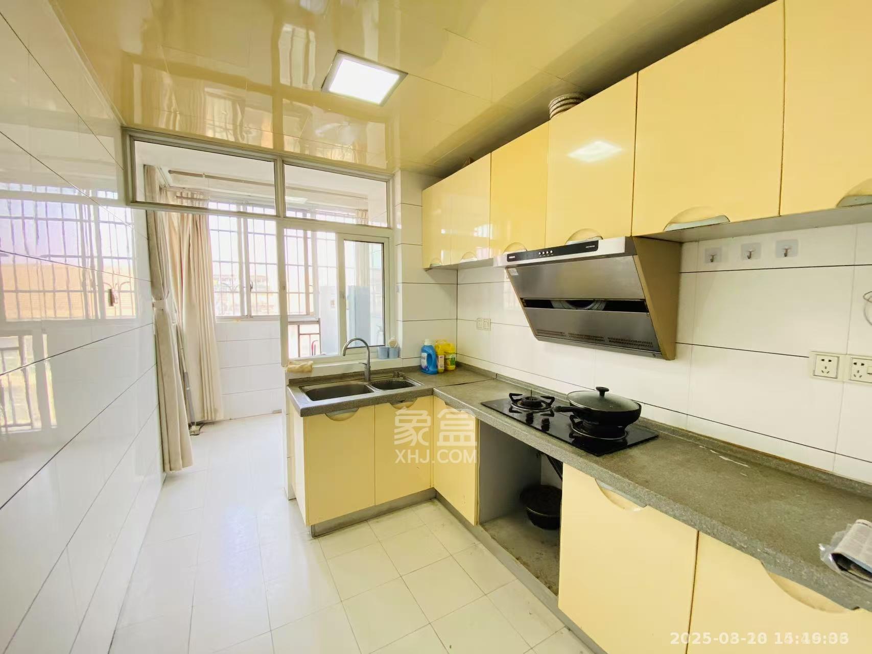 科艺花园 3室2厅2卫 1550.0元/月 科艺花园 3室2厅2卫 1550.0元/月室内图