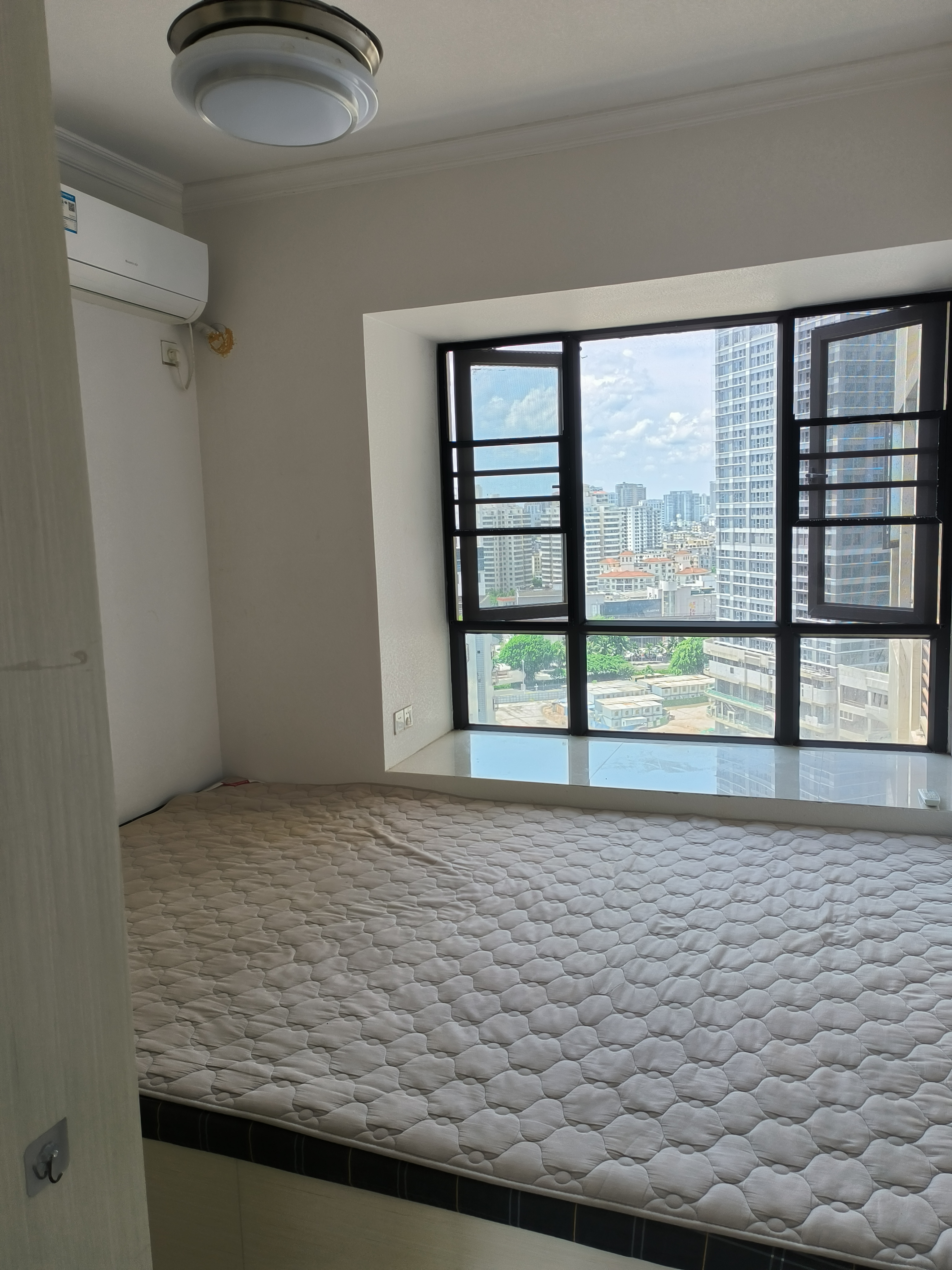 阳光三号苑 2室2厅1卫 2700.0元/月 阳光三号苑 2室2厅1卫 2700.0元/月室内图