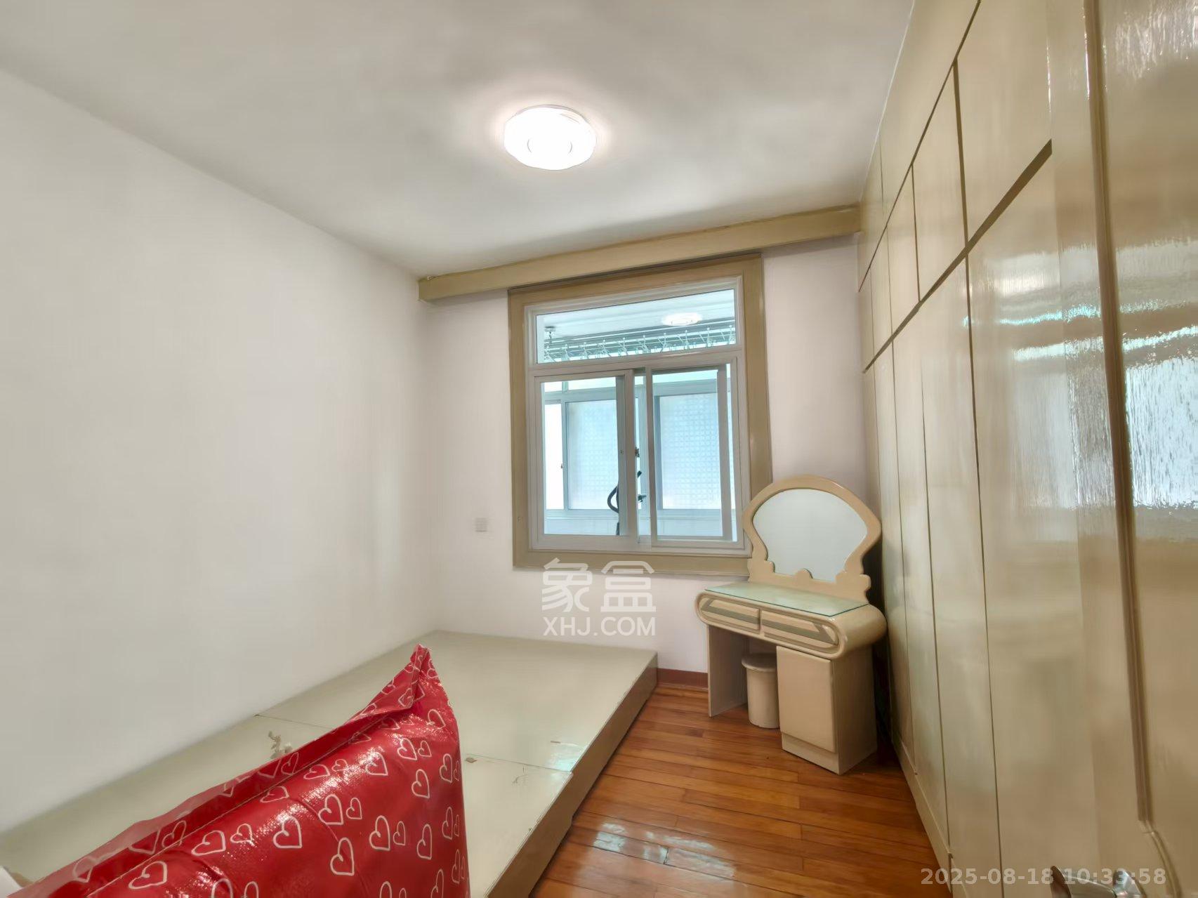 招生办宿舍 3室2厅1卫 3000.0元/月 招生办宿舍 3室2厅1卫 3000.0元/月室内图