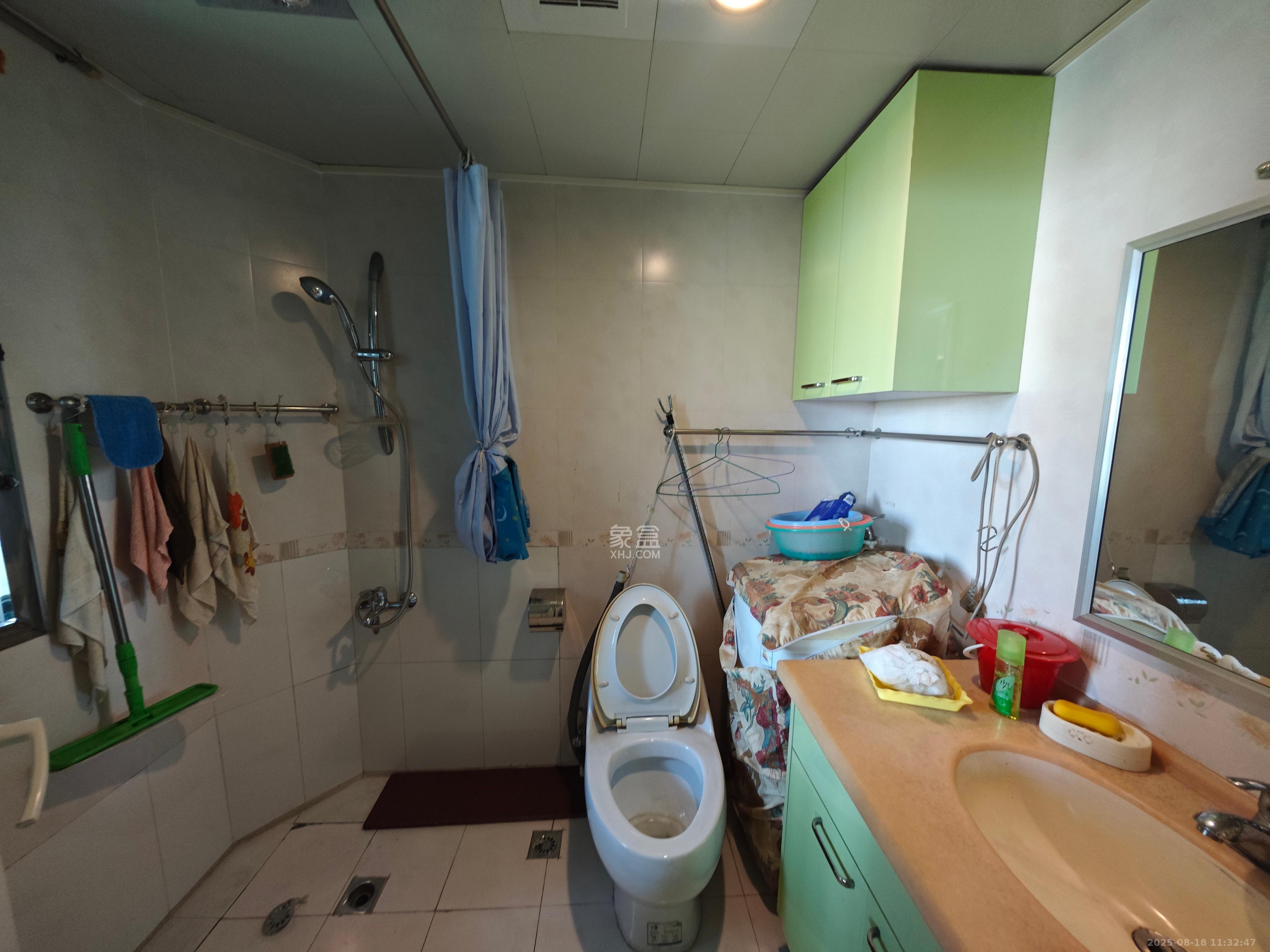 华盛新外滩  3室2厅2卫    3800.0元/月 华盛新外滩  3室2厅2卫    3800.0元/月室内图