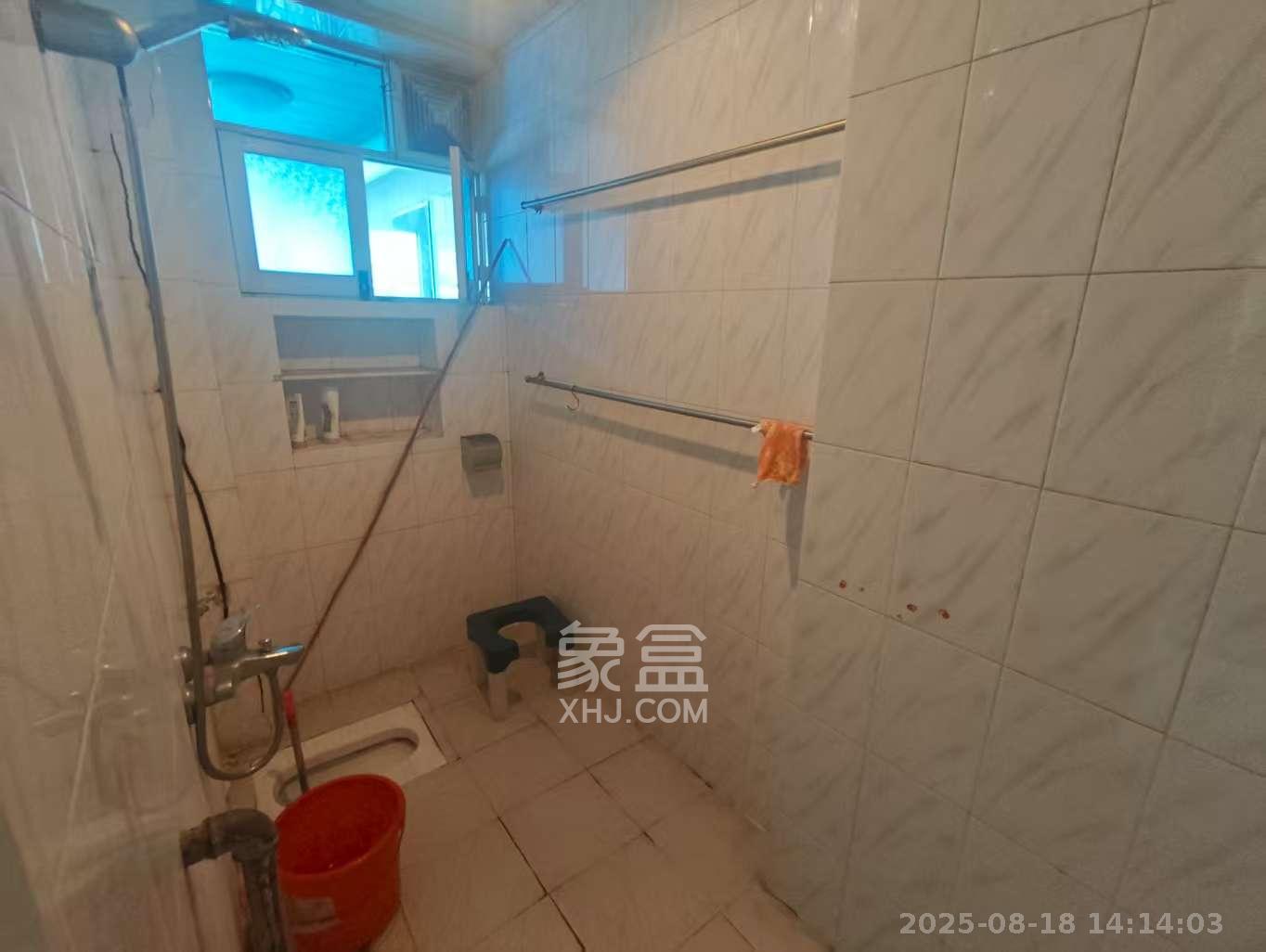 东塘电力院 3室2厅1卫 2000.0元/月 东塘电力院 3室2厅1卫 2000.0元/月室内图