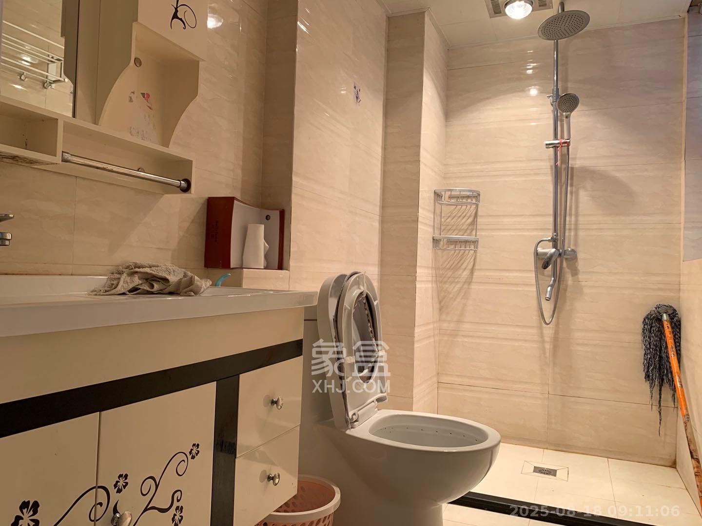 莱茵城 2室1厅1卫 1900.0元/月 莱茵城 2室1厅1卫 1900.0元/月室内图