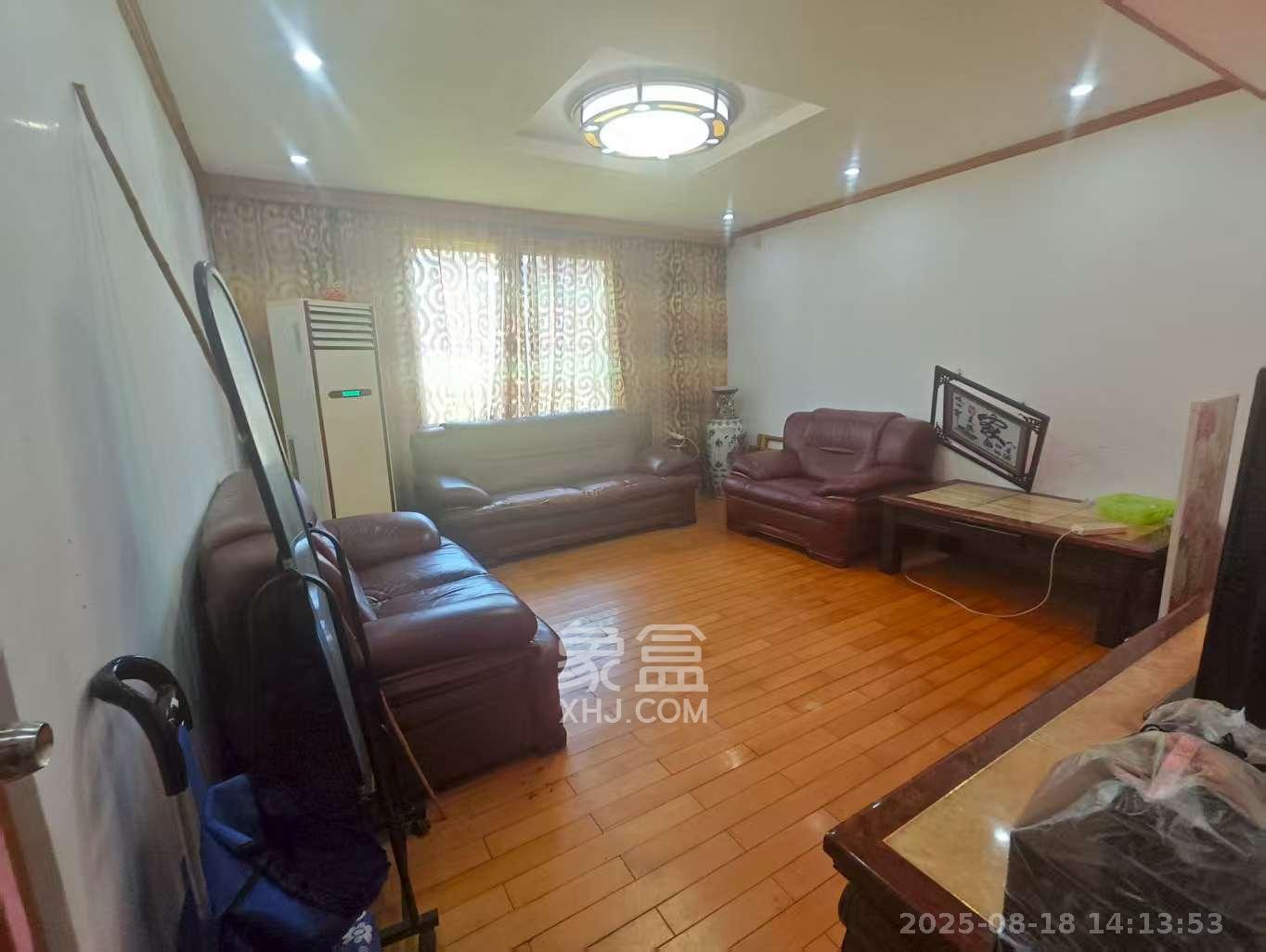 东塘电力院 3室2厅1卫 2000.0元/月 东塘电力院 3室2厅1卫 2000.0元/月室内图