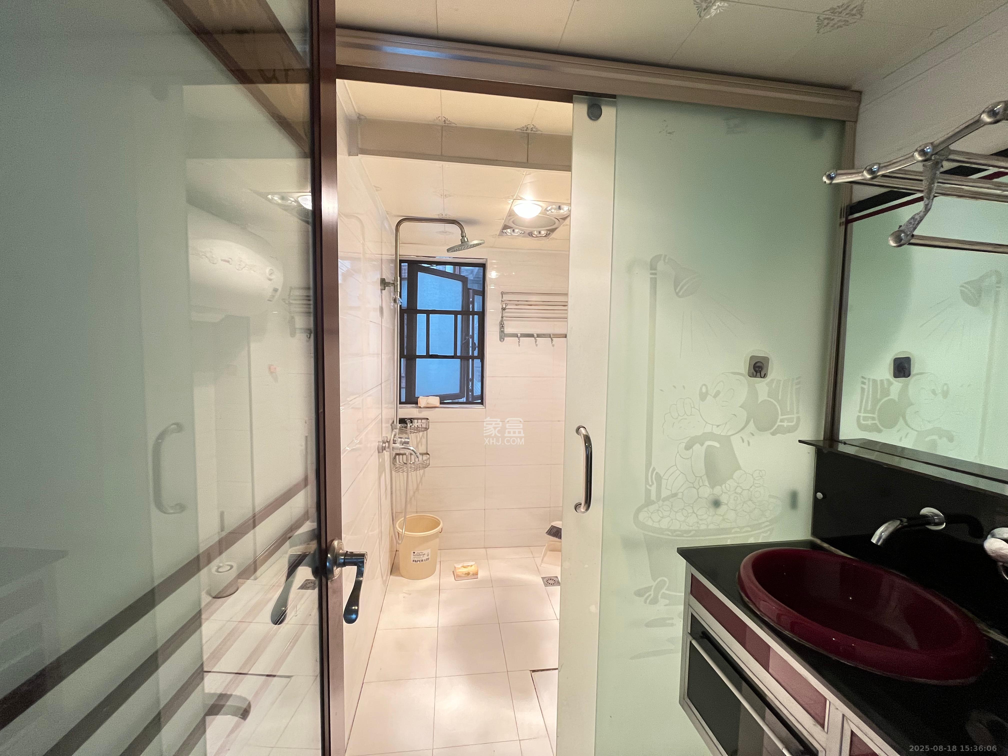 高信向日葵 3室2厅1卫 2600.0元/月 高信向日葵 3室2厅1卫 2600.0元/月室内图