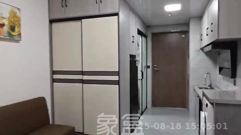 新城悦隽公园  1室0厅1卫    1100.0元/月 新城悦隽公园  1室0厅1卫    1100.0元/月室内图