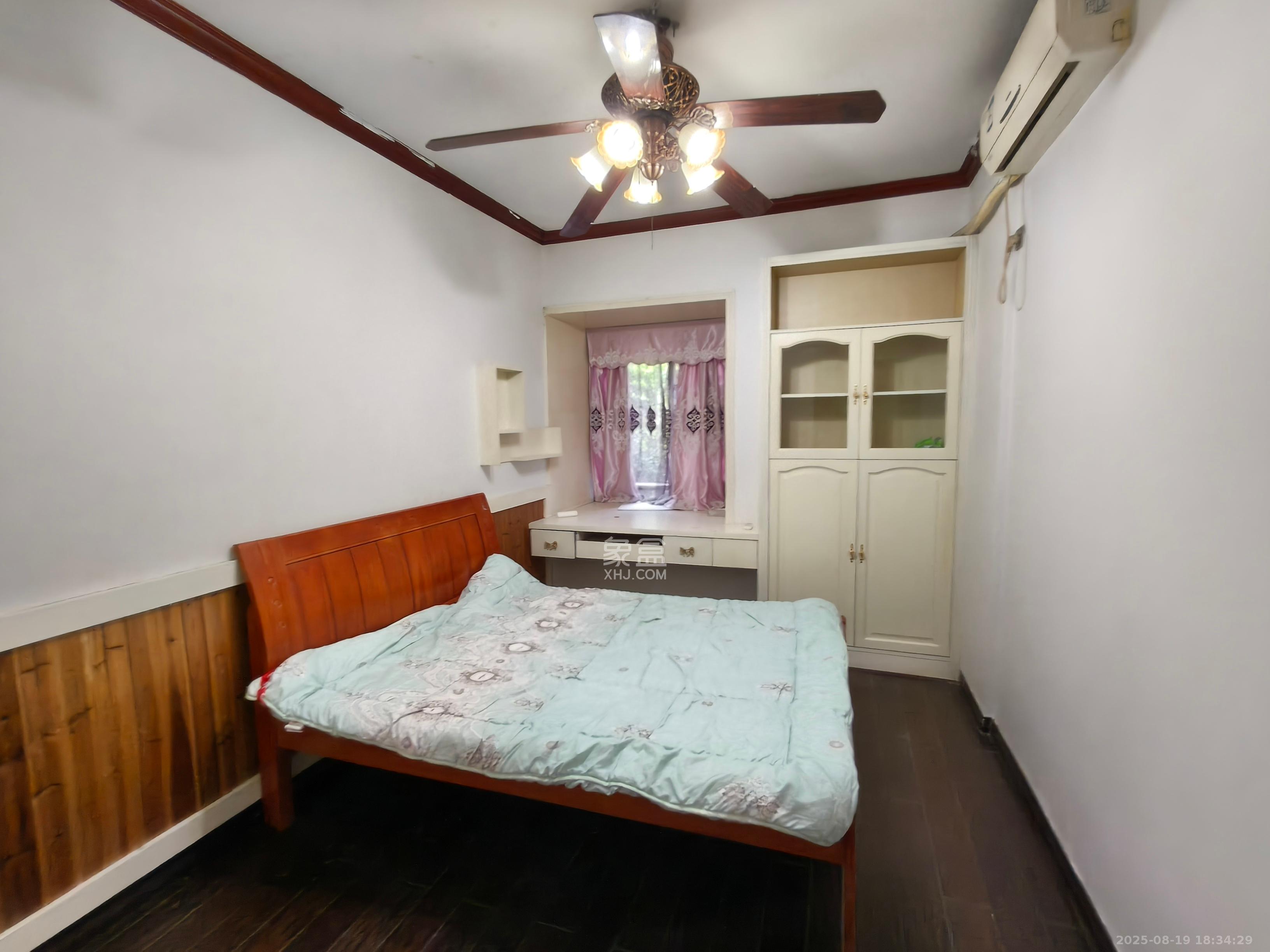 奥林匹克花园  4室2厅2卫    9000.0元/月室内图