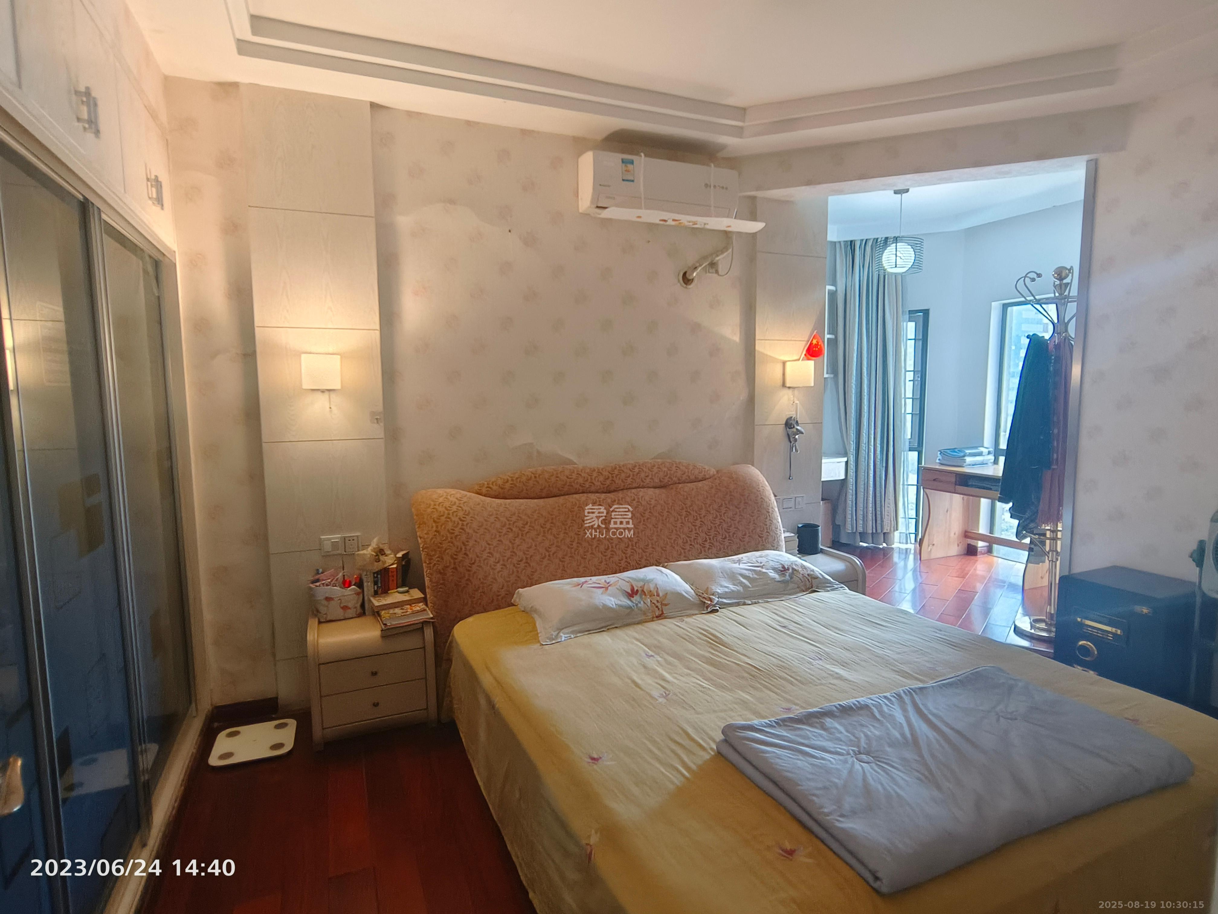 锦绣世纪  3室2厅2卫    3000.0元/月 锦绣世纪  3室2厅2卫    3000.0元/月室内图