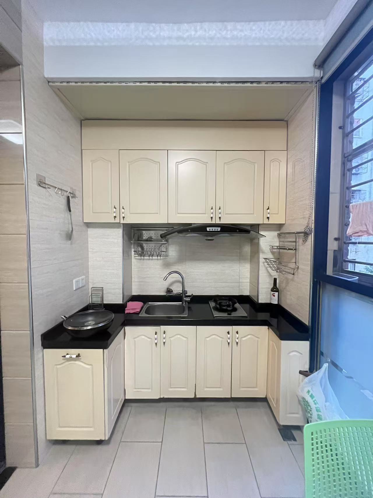 厚土珊瑚湾  1室1厅1卫    1700.0元/月室内图