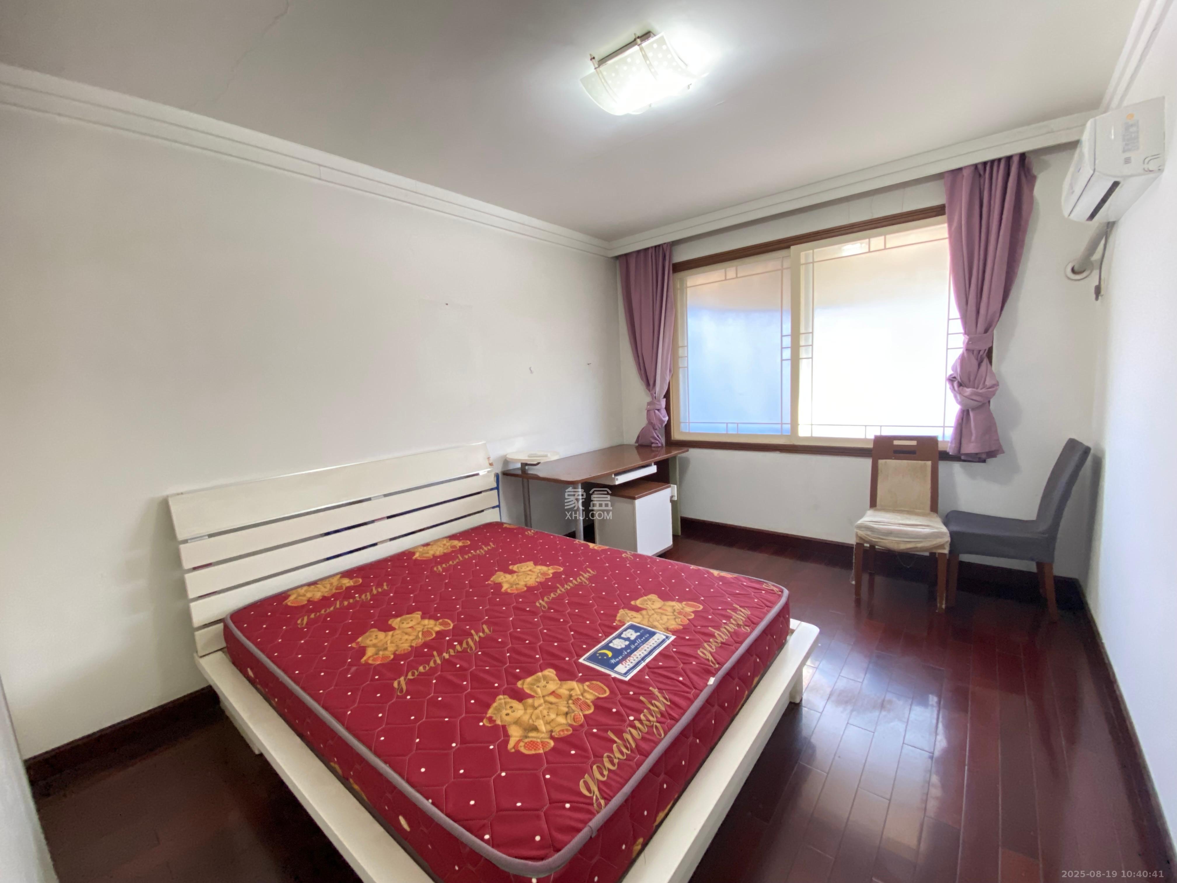 体育局宿舍  3室2厅1卫    3000.0元/月 体育局宿舍  3室2厅1卫    3000.0元/月室内图