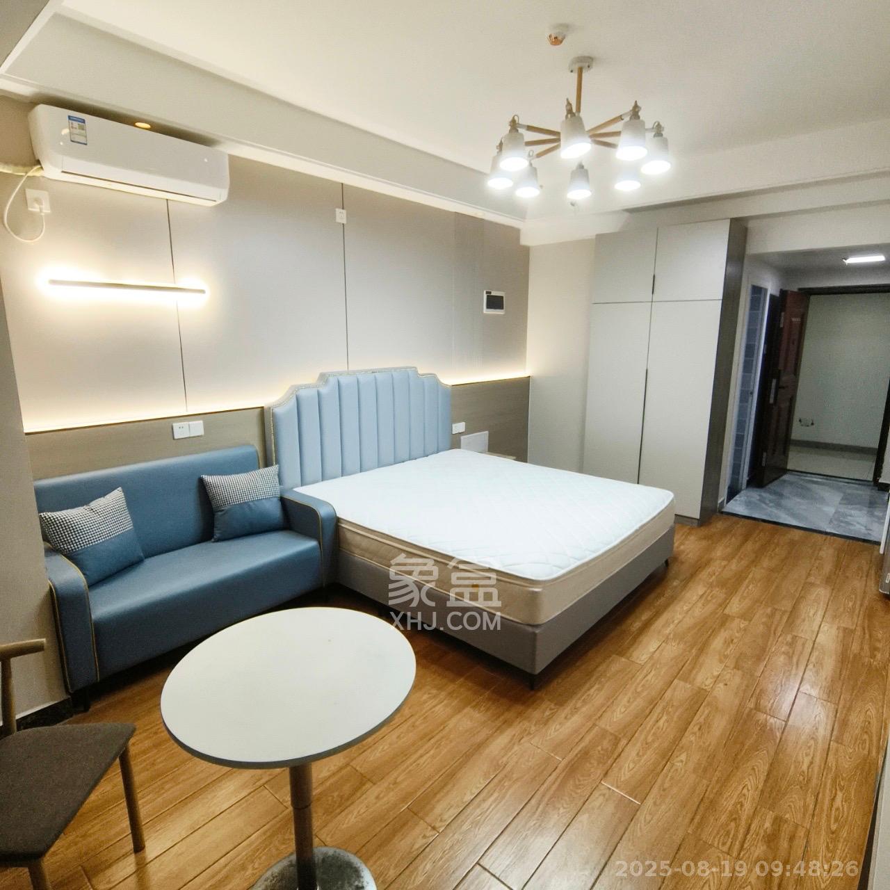 五峰国际  1室1厅1卫    1500.0元/月室内图