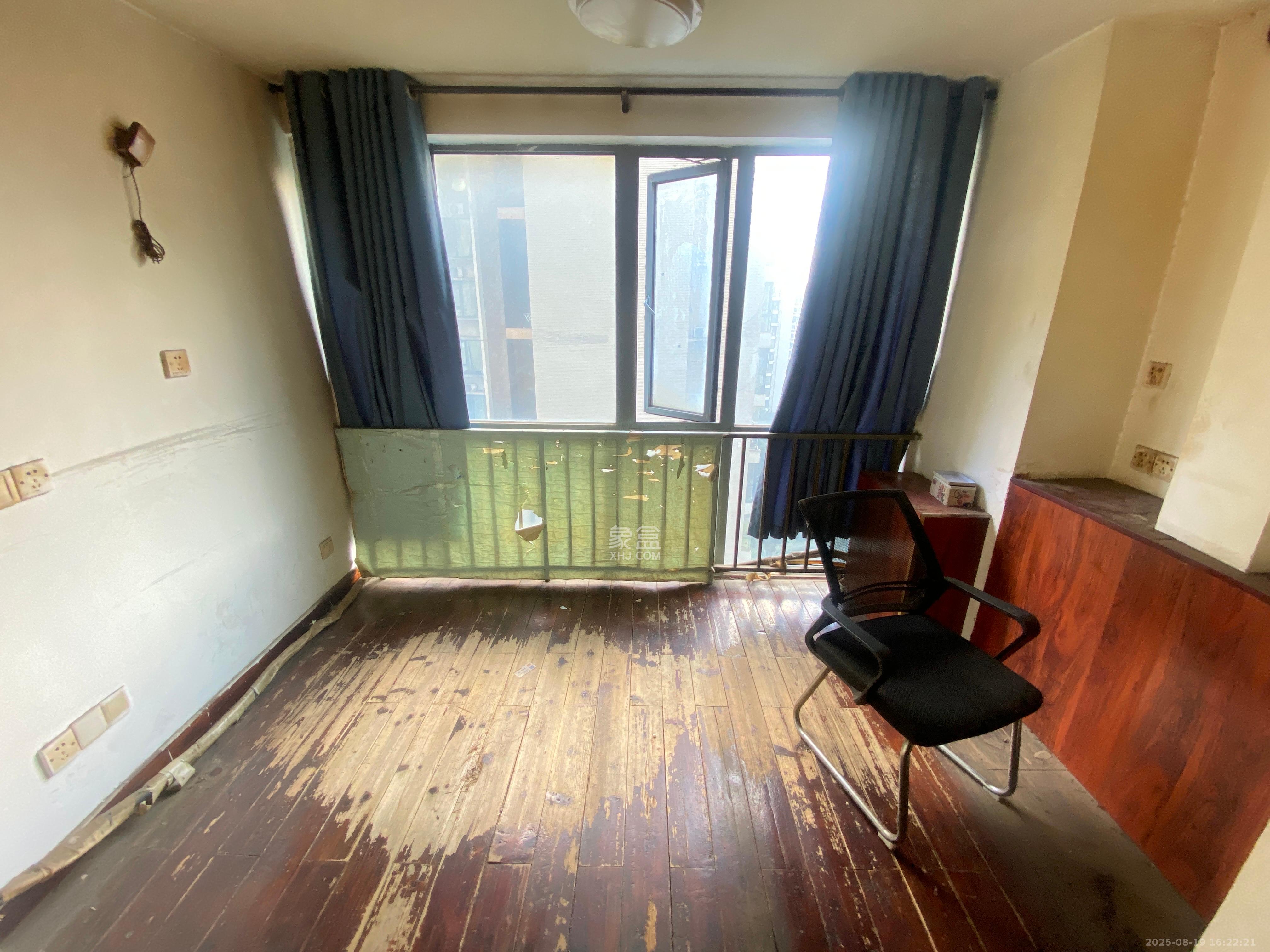 华菱蓝调国际(华菱.香墅美地)  2室2厅1卫    1500.0元/月 华菱蓝调国际(华菱.香墅美地)  2室2厅1卫    1500.0元/月室内图