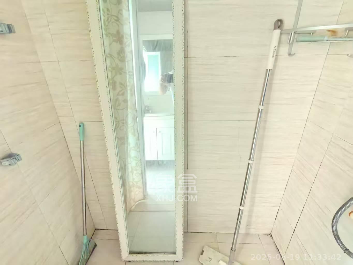 中建木莲工社  2室1厅1卫    1900.0元/月室内图
