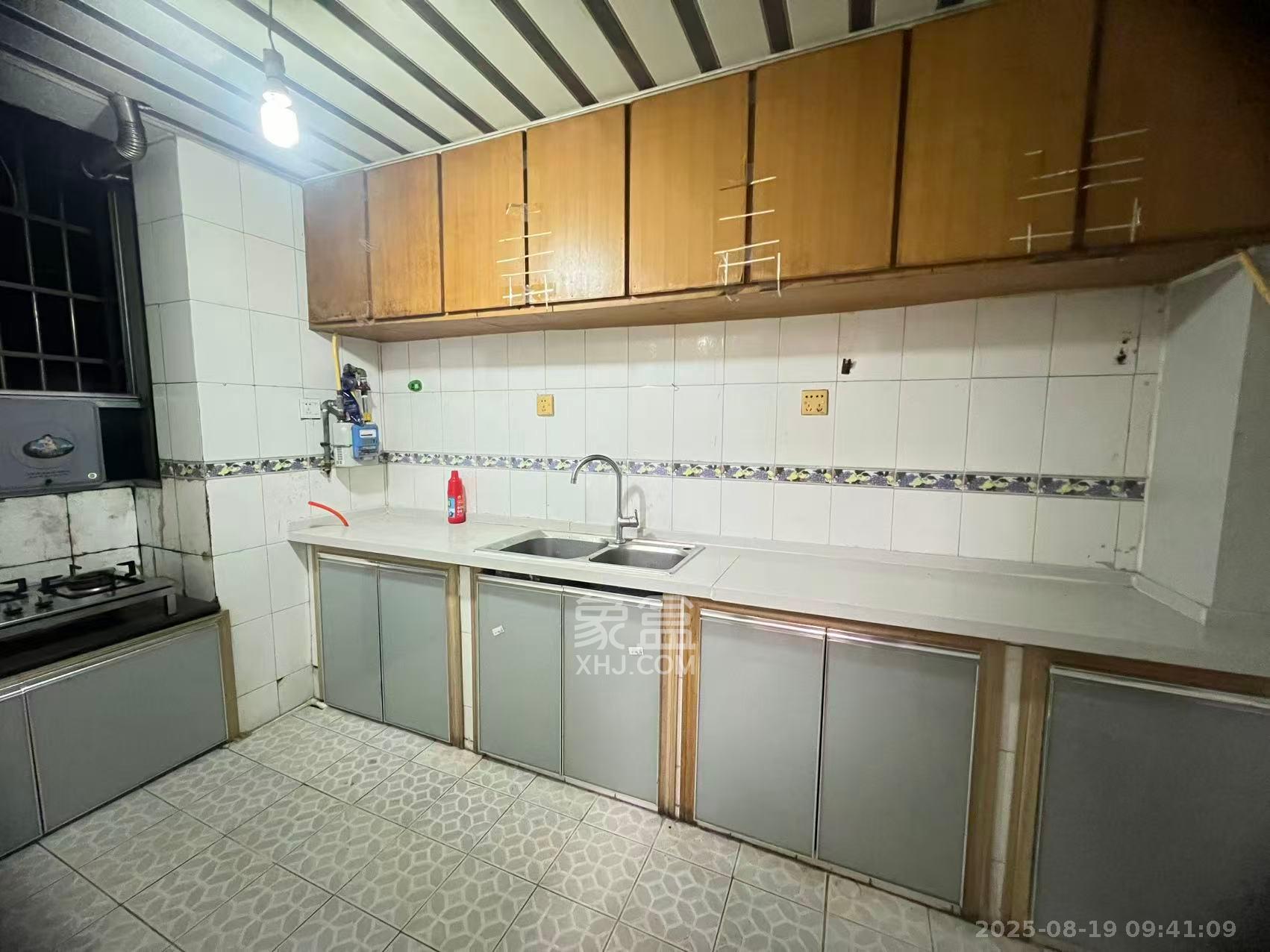 下民航宿舍 3室2厅1卫 1500.0元/月 下民航宿舍 3室2厅1卫 1500.0元/月室内图