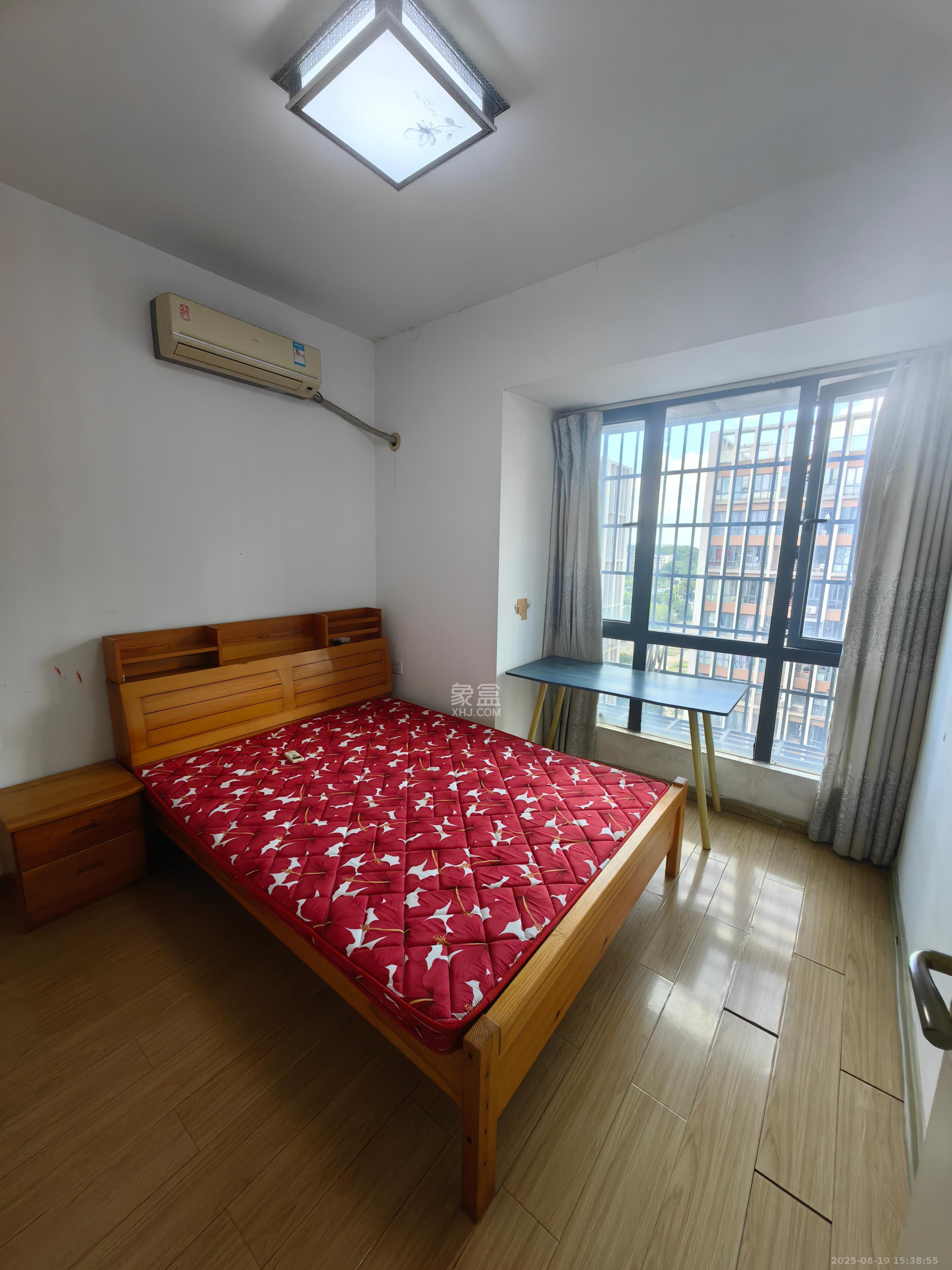 中建芙蓉工社  2室1厅1卫   1700.00元/月室内图