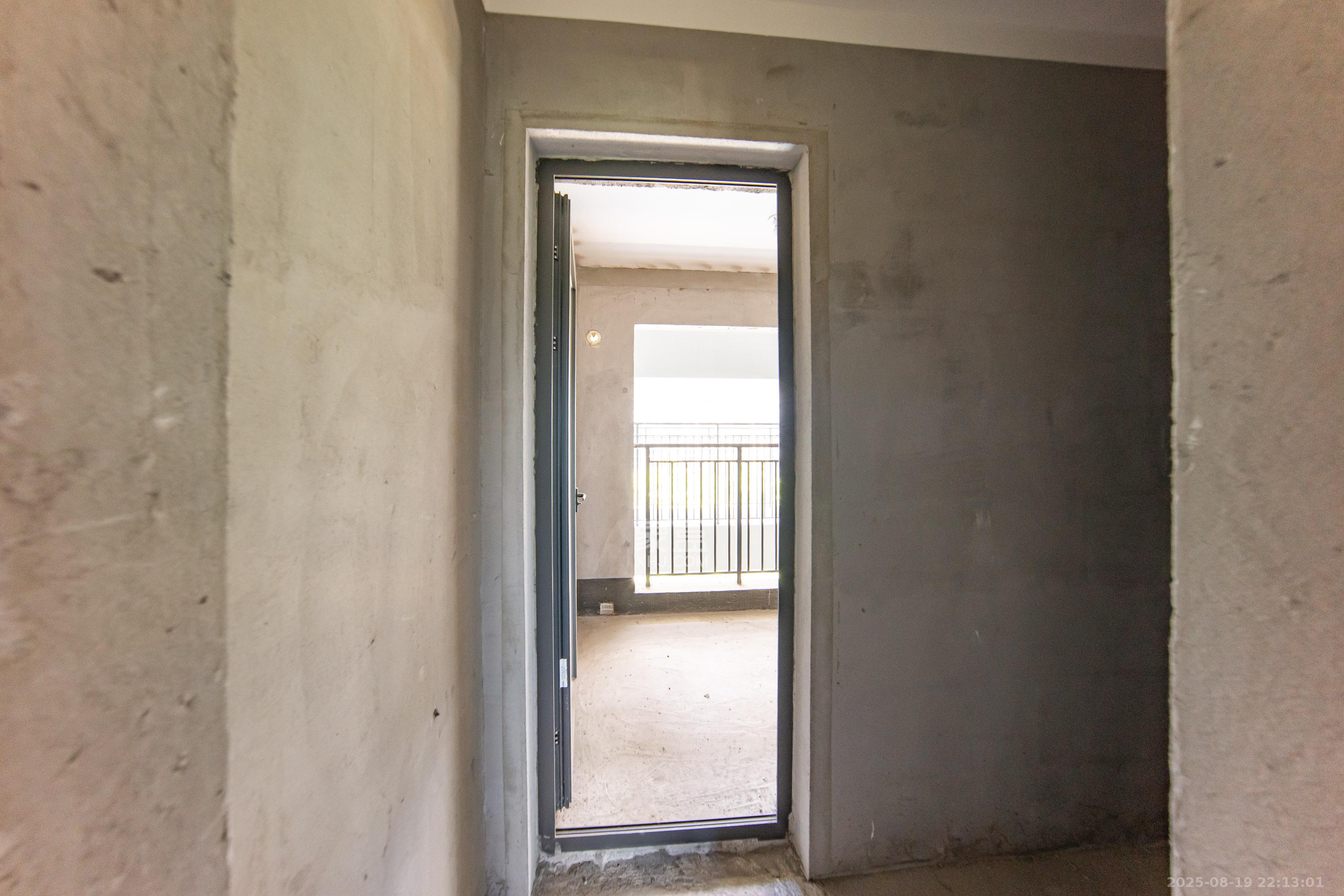 金茂长沙国际社区  3室2厅2卫    106.8万 金茂长沙国际社区  3室2厅2卫    106.8万卧室