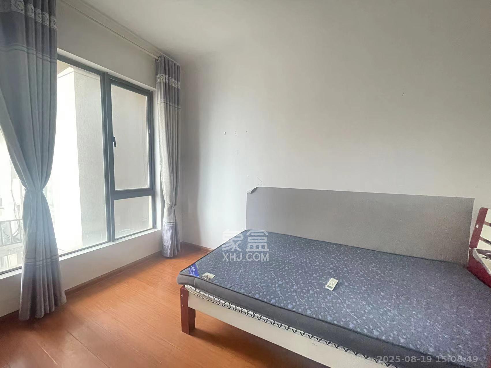 合能洋湖公馆 3室2厅1卫 2500.0元/月 合能洋湖公馆 3室2厅1卫 2500.0元/月室内图