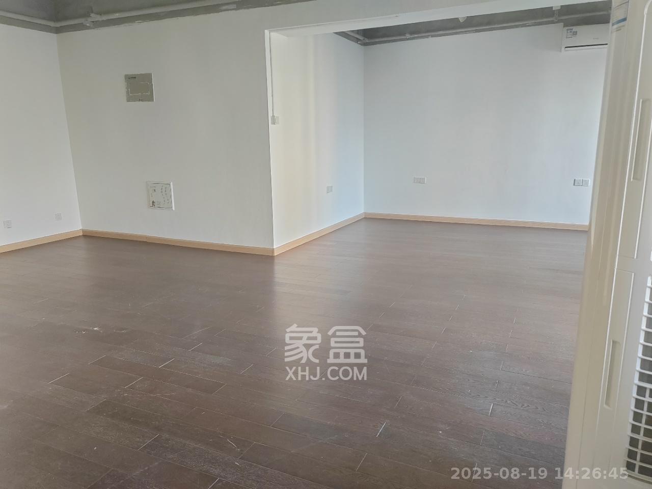 北辰三角洲B1E1区  1室1厅1卫    3500.0元/月室内图