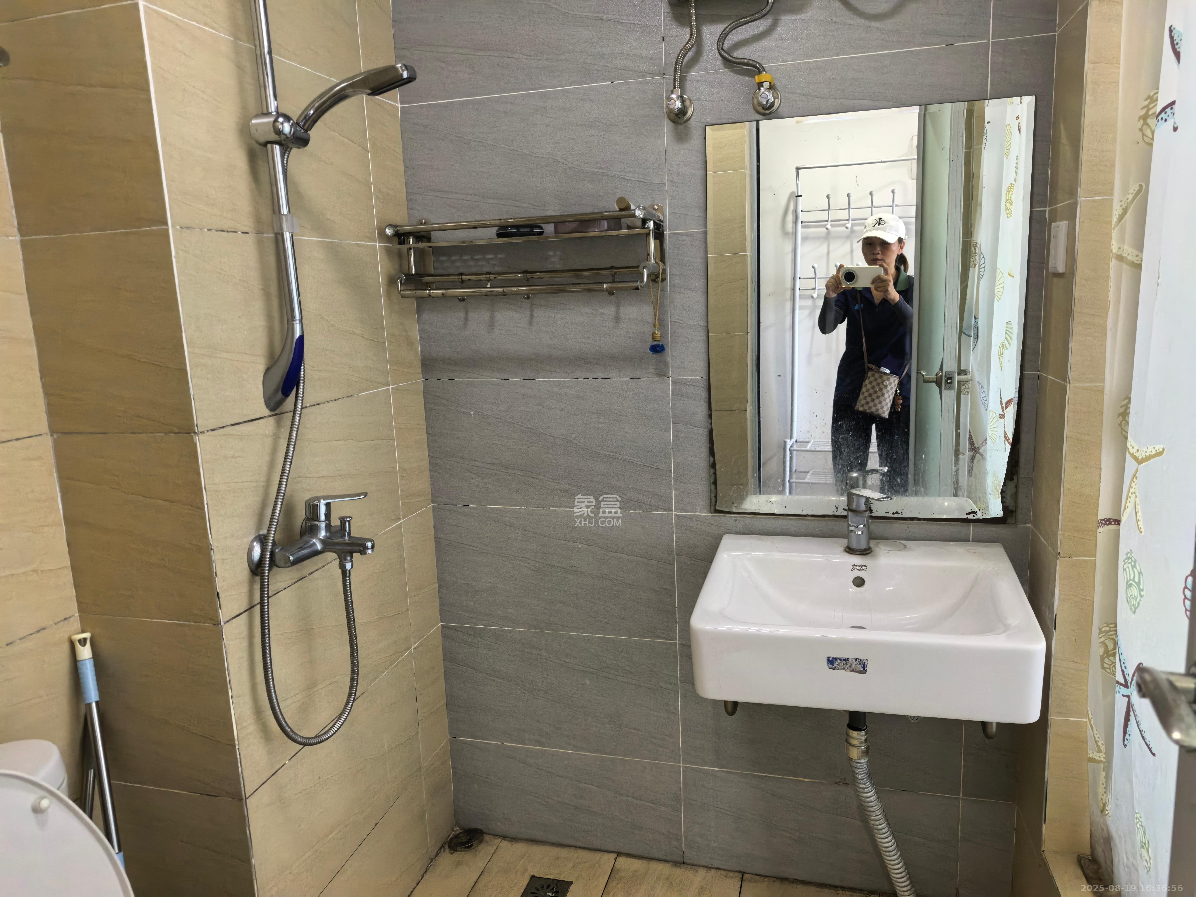 长盛上东区  1室1厅1卫   1800.00元/月室内图