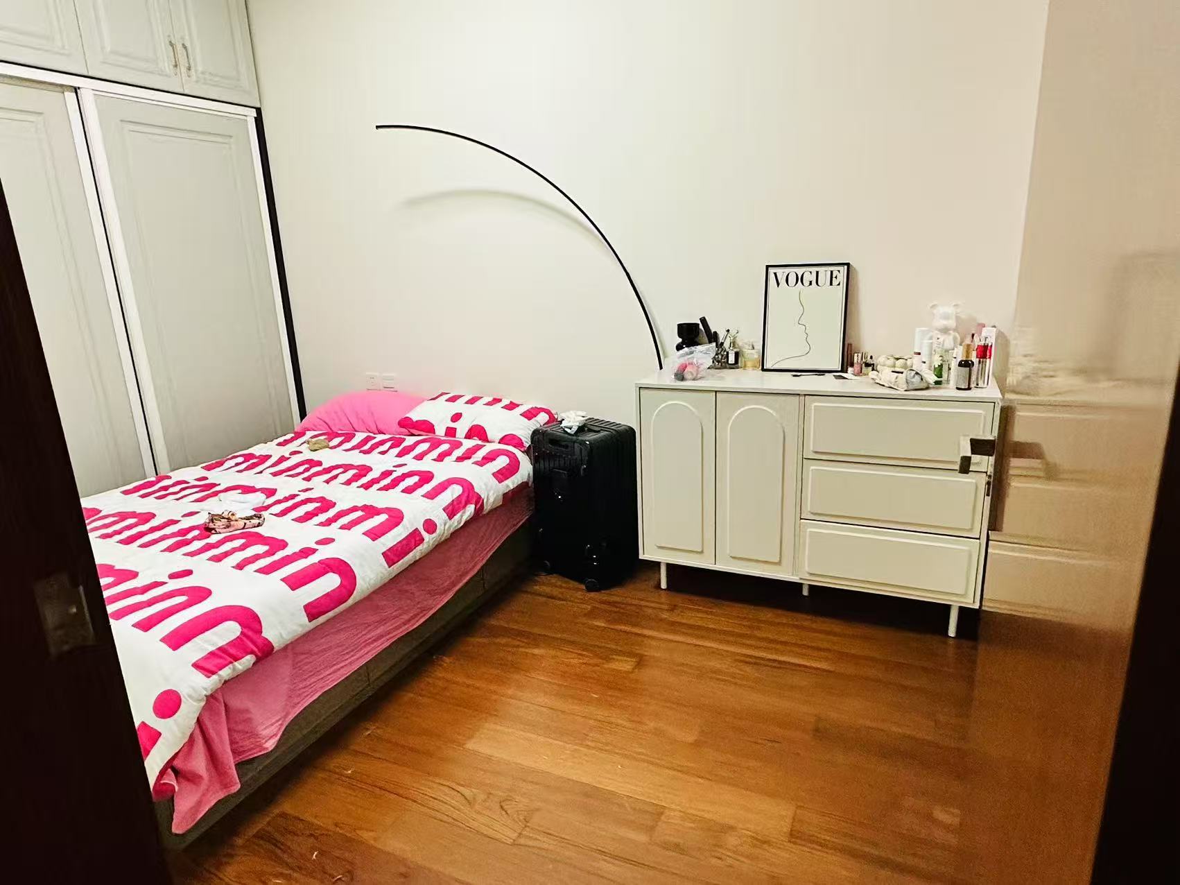 晋合湘水湾三期 2室2厅1卫 50.0万 晋合湘水湾三期 2室2厅1卫 50.0万室内图