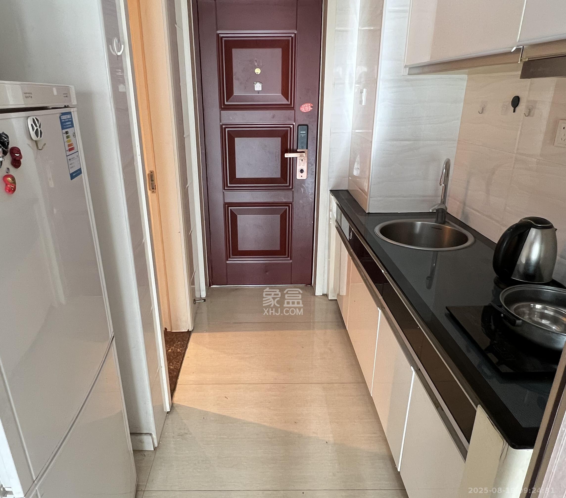 壹号公馆  1室1厅1卫    2600.0元/月 壹号公馆  1室1厅1卫    2600.0元/月室内图