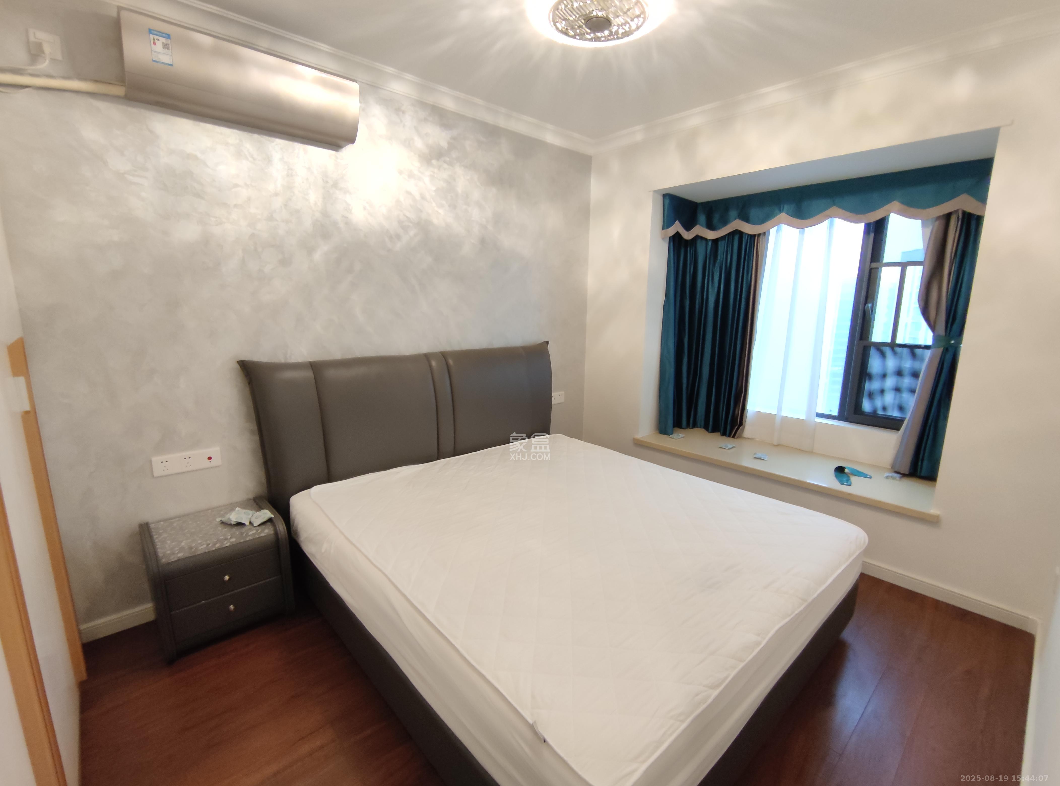 万科魅力之城锋镜里  3室2厅2卫    3150.0元/月 万科魅力之城锋镜里  3室2厅2卫    3150.0元/月室内图