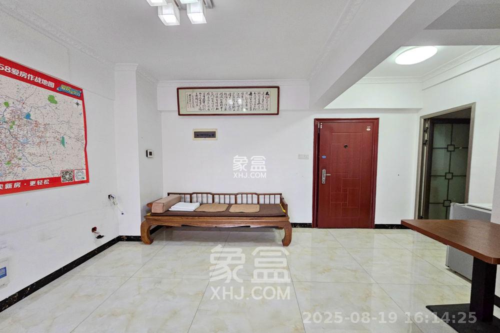 东城港   62.34㎡      2500.0元/月室内图