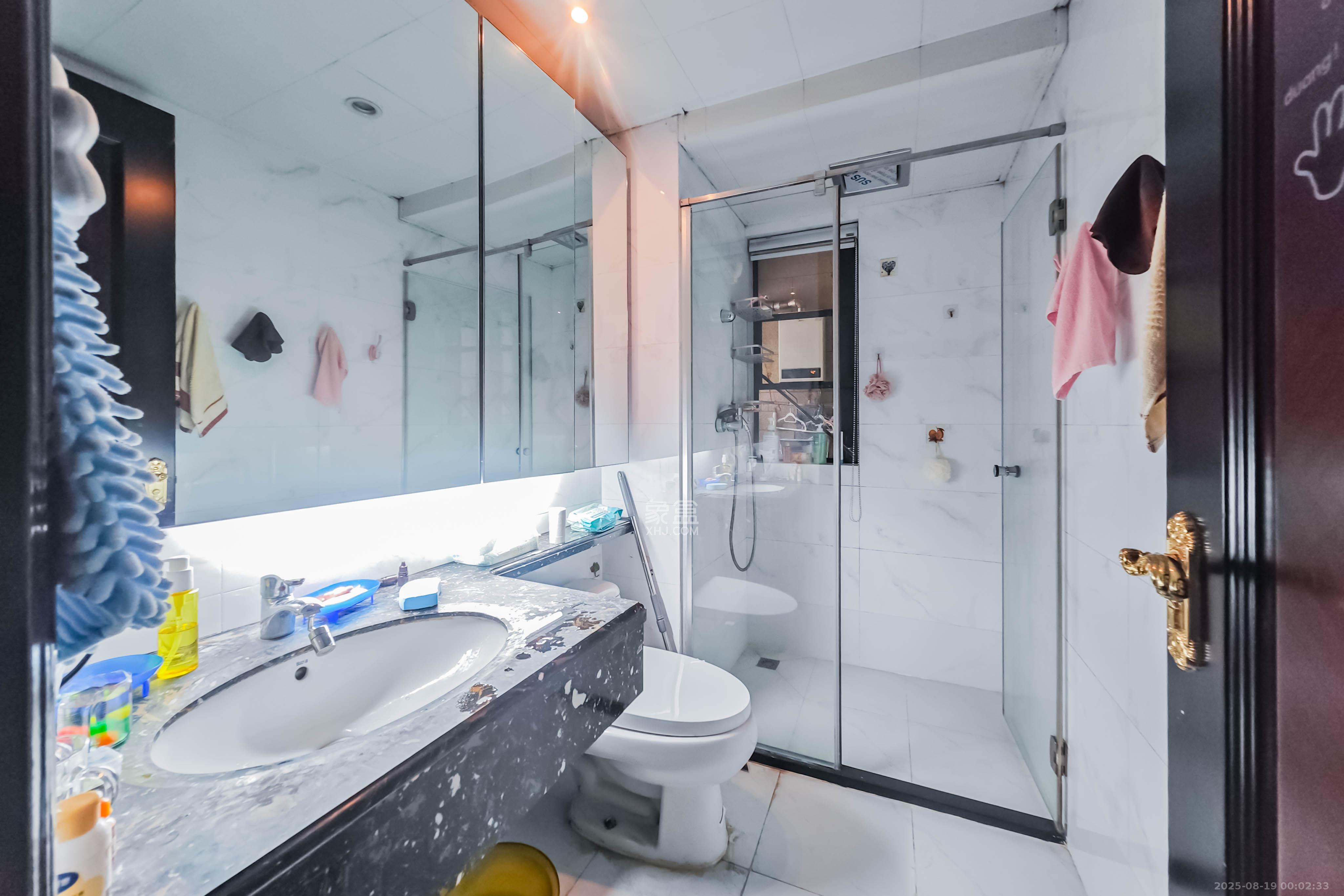 恒大国际广场 2室1厅1卫 72.0万 恒大国际广场 2室1厅1卫 72.0万其他