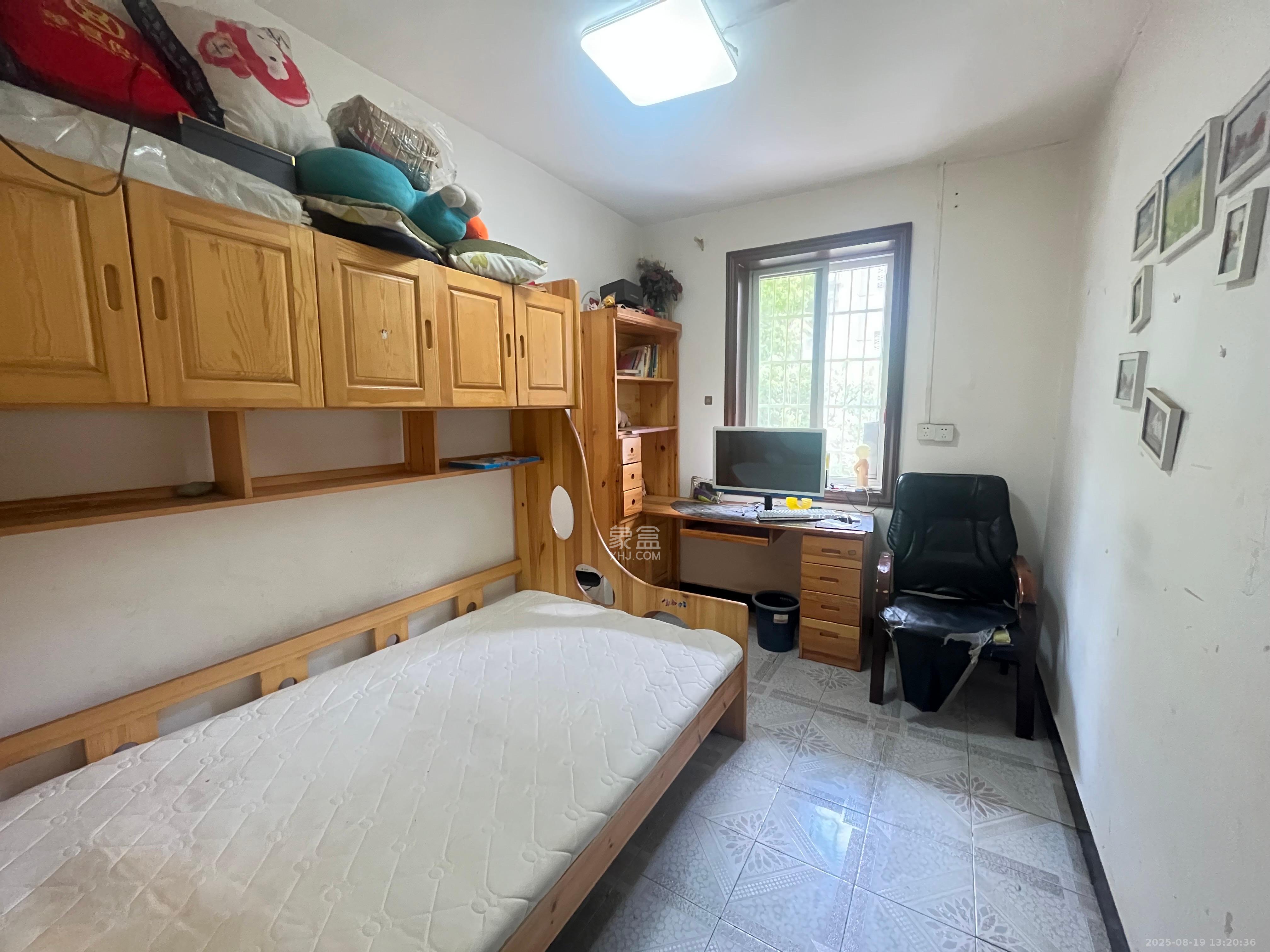 蒋家垅社区 2室1厅1卫 1250.0元/月 蒋家垅社区 2室1厅1卫 1250.0元/月室内图