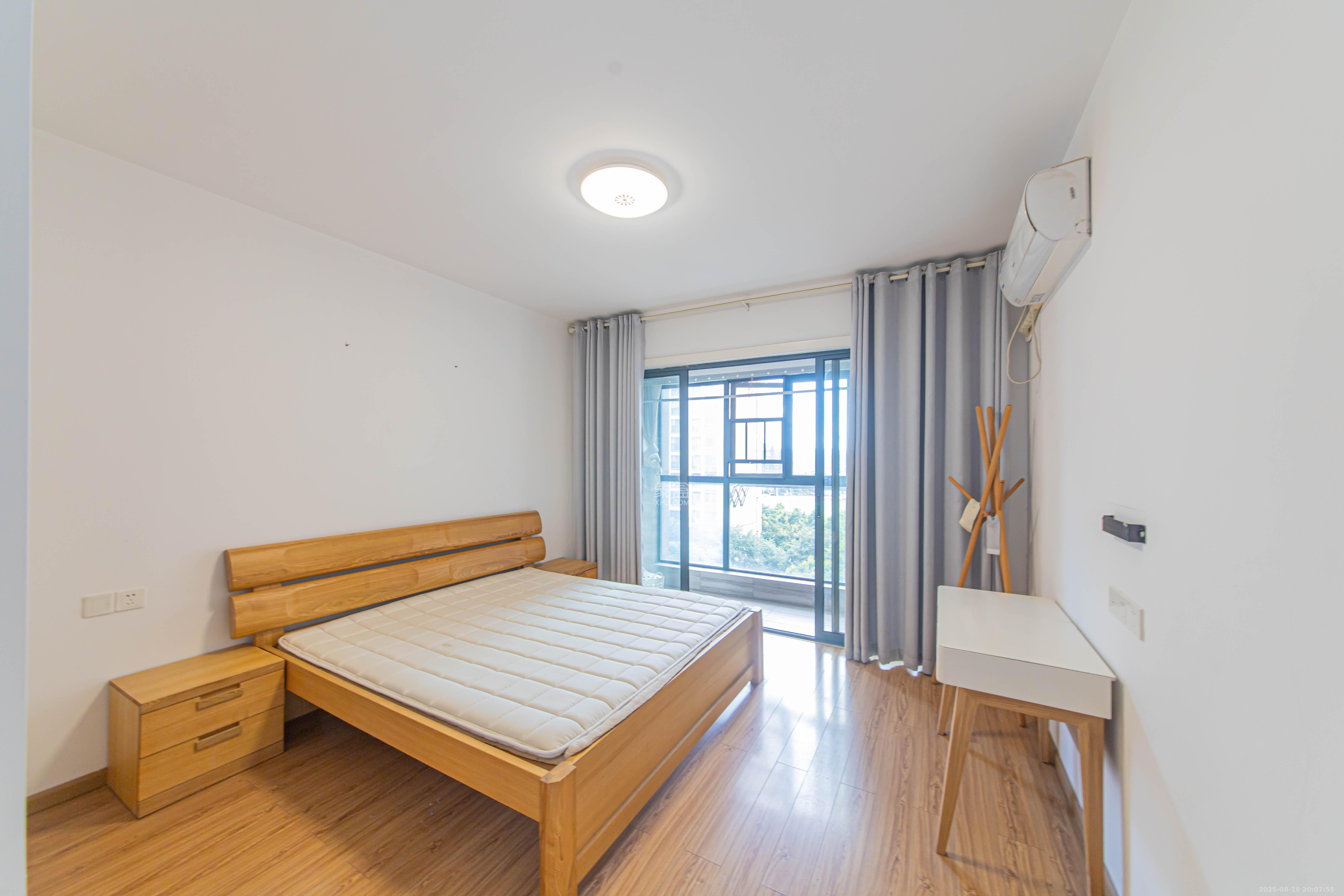 中建芙蓉嘉苑 3室2厅2卫 129.0万 中建芙蓉嘉苑 3室2厅2卫 129.0万卧室