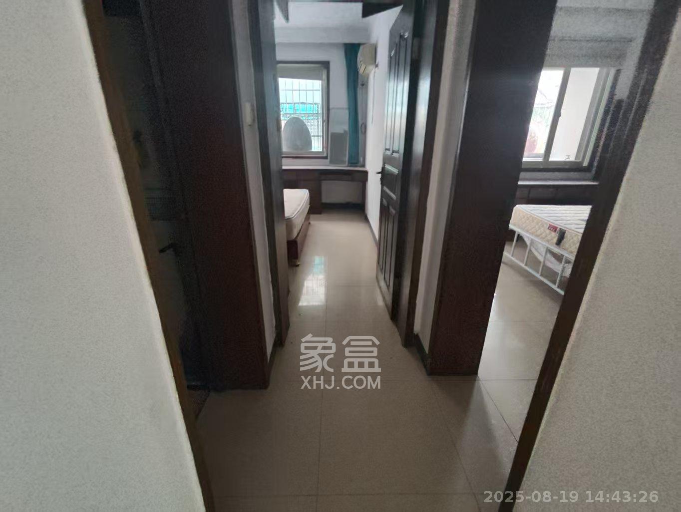 天韵家园 3室2厅1卫 2100.0元/月 天韵家园 3室2厅1卫 2100.0元/月室内图