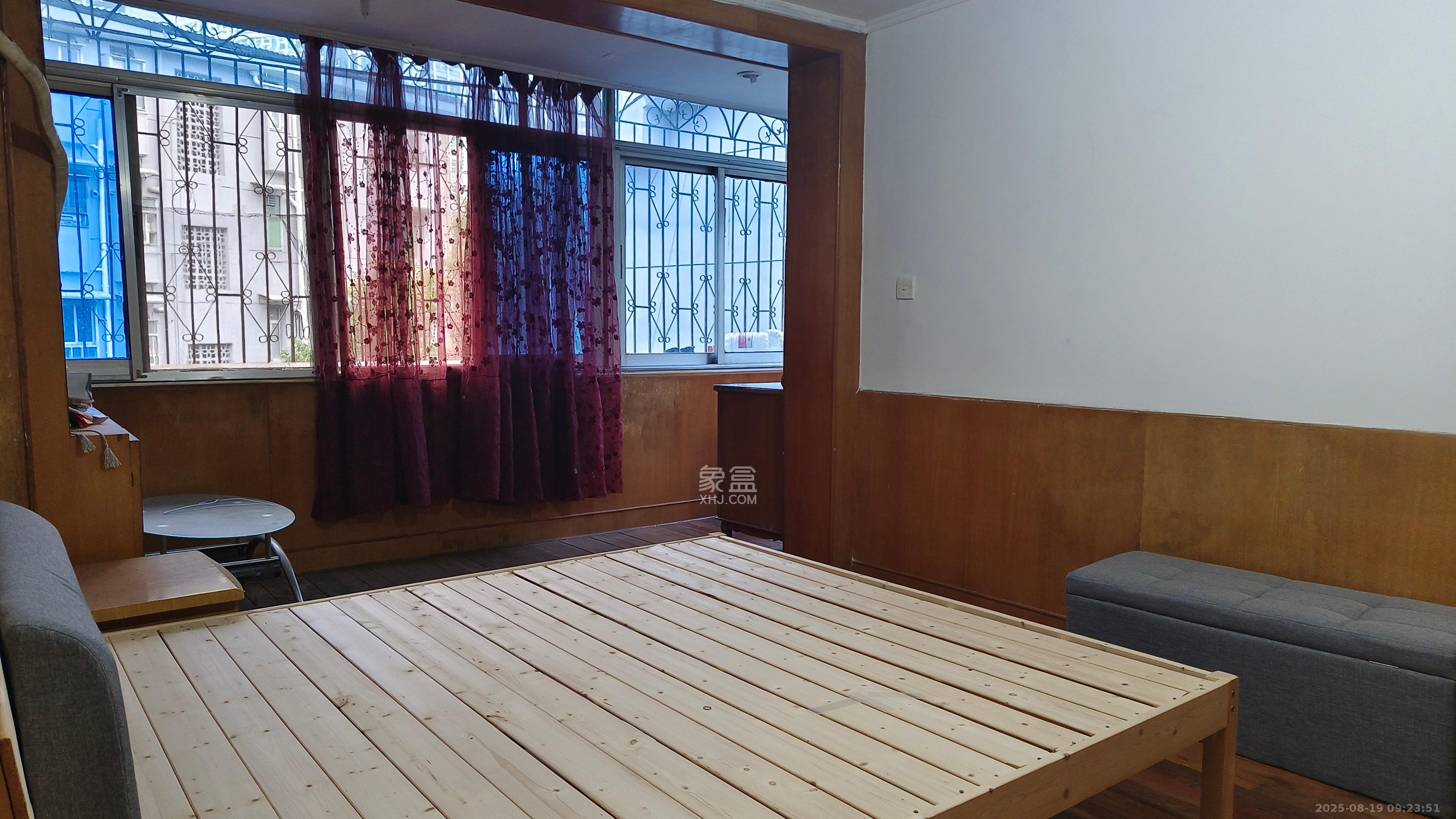 造化塘 2室1厅1卫 1300.0元/月 造化塘 2室1厅1卫 1300.0元/月室内图