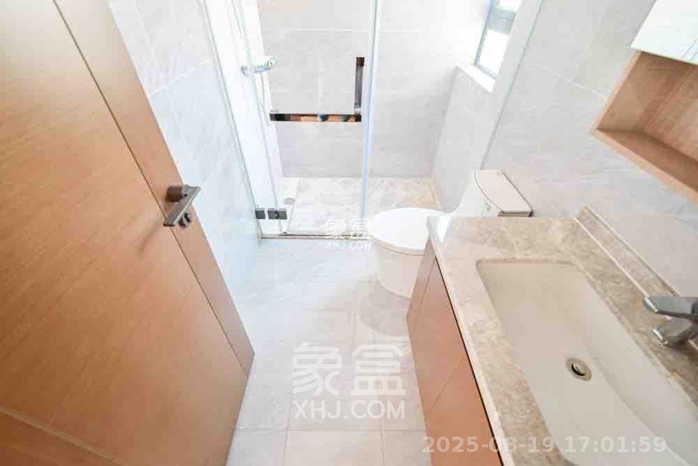 万科魅力之城天阔里  4室2厅2卫   3500.00元/月室内图